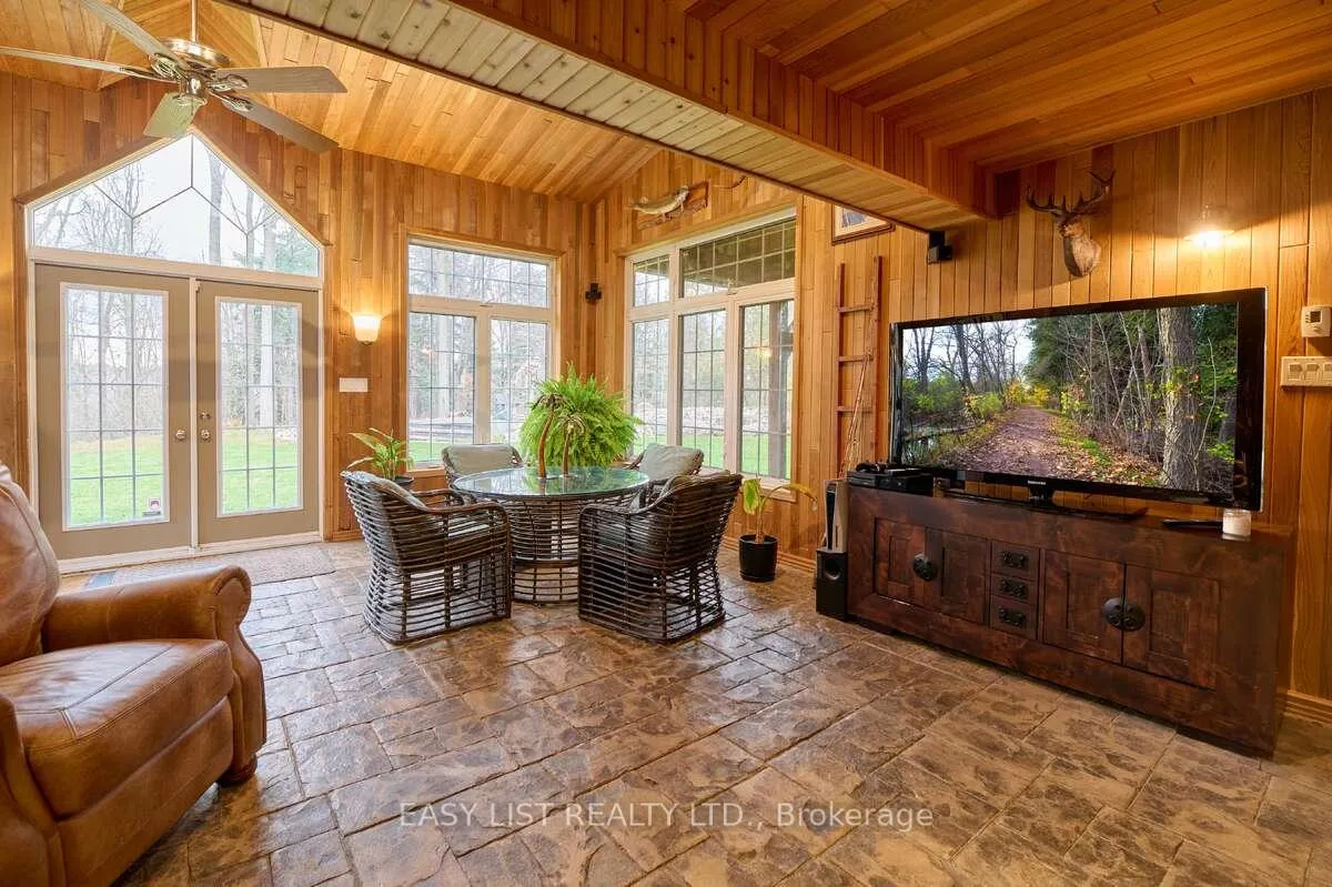 Photo 25 of 1078 Berletts Road, Waterloo — HOMEH