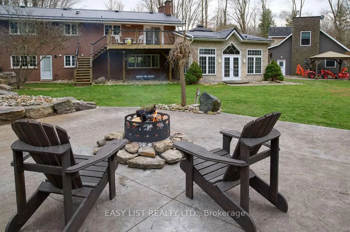 Photo 37 of 1078 Berletts Road, Waterloo — HOMEH
