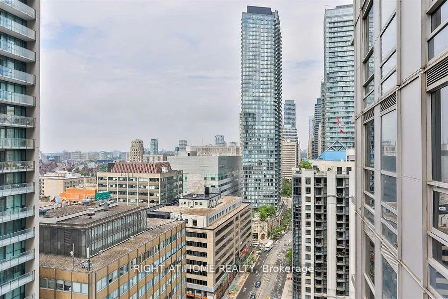 Photo 2 of Unit 2111, 763 Bay Street, Toronto, Bay Street Corridor — HOMEH