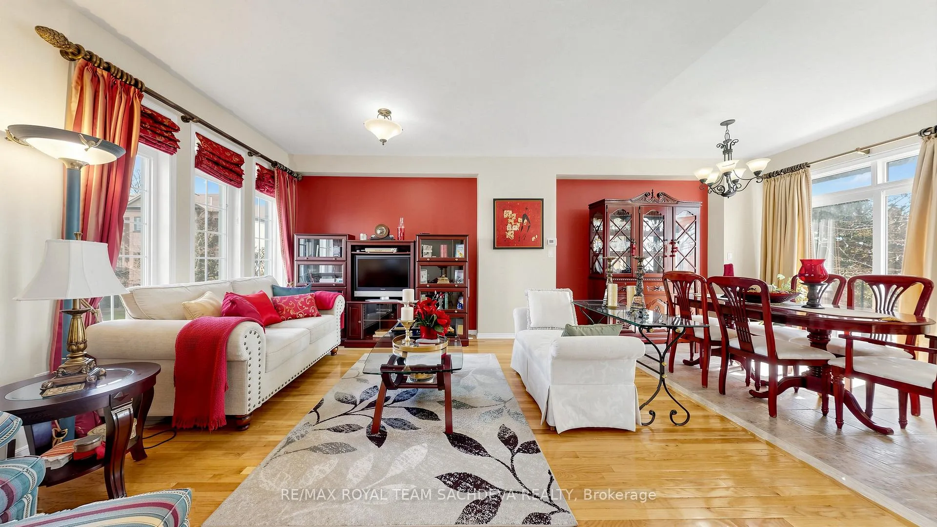 Photo 2 of 86 Stagecoach Circle, Scarborough, Centennial Scarborough — HOMEH