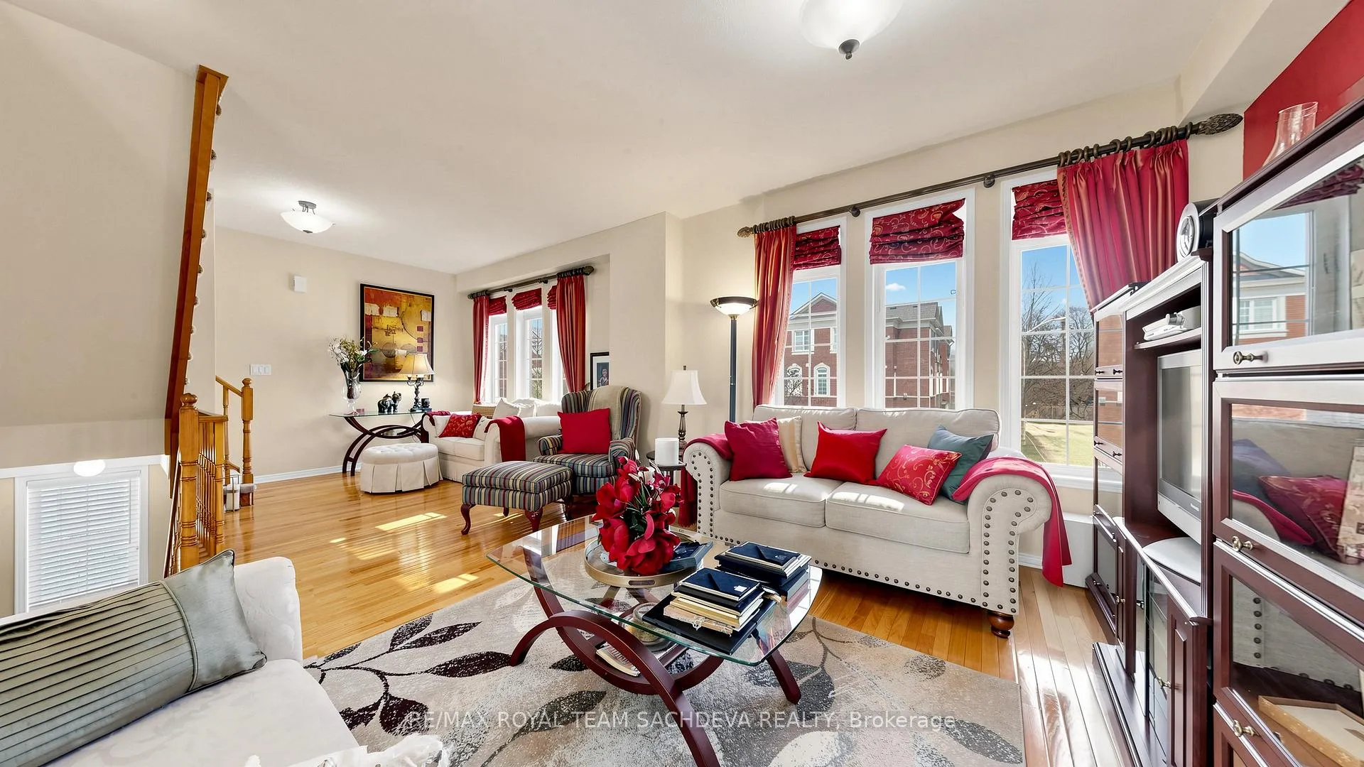 Photo 3 of 86 Stagecoach Circle, Scarborough, Centennial Scarborough — HOMEH
