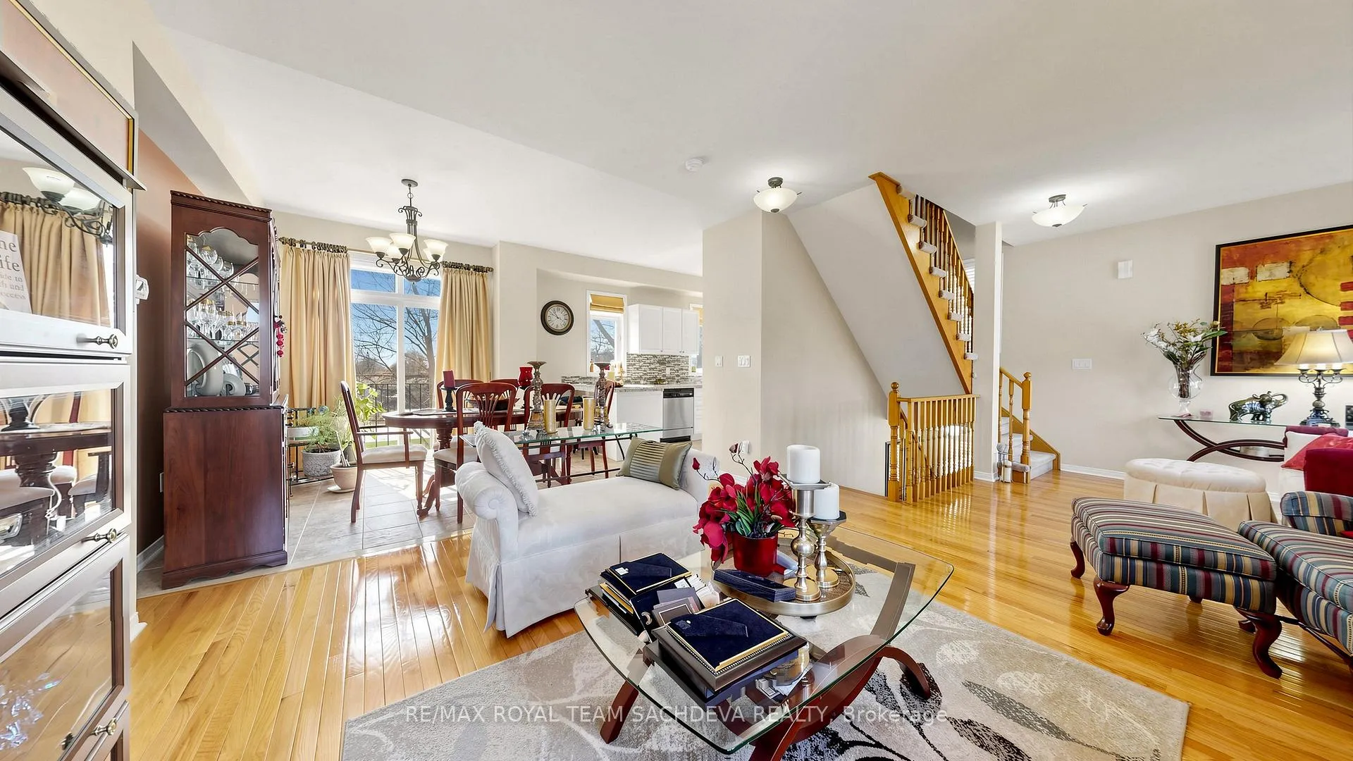 Photo 5 of 86 Stagecoach Circle, Scarborough, Centennial Scarborough — HOMEH