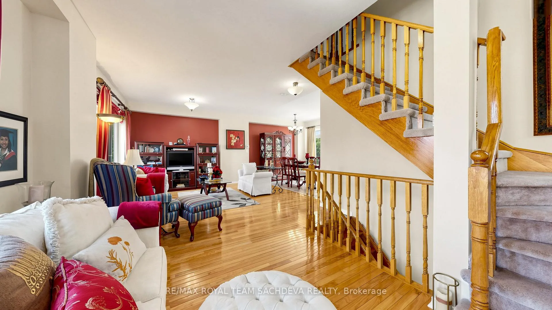 Photo 10 of 86 Stagecoach Circle, Scarborough, Centennial Scarborough — HOMEH