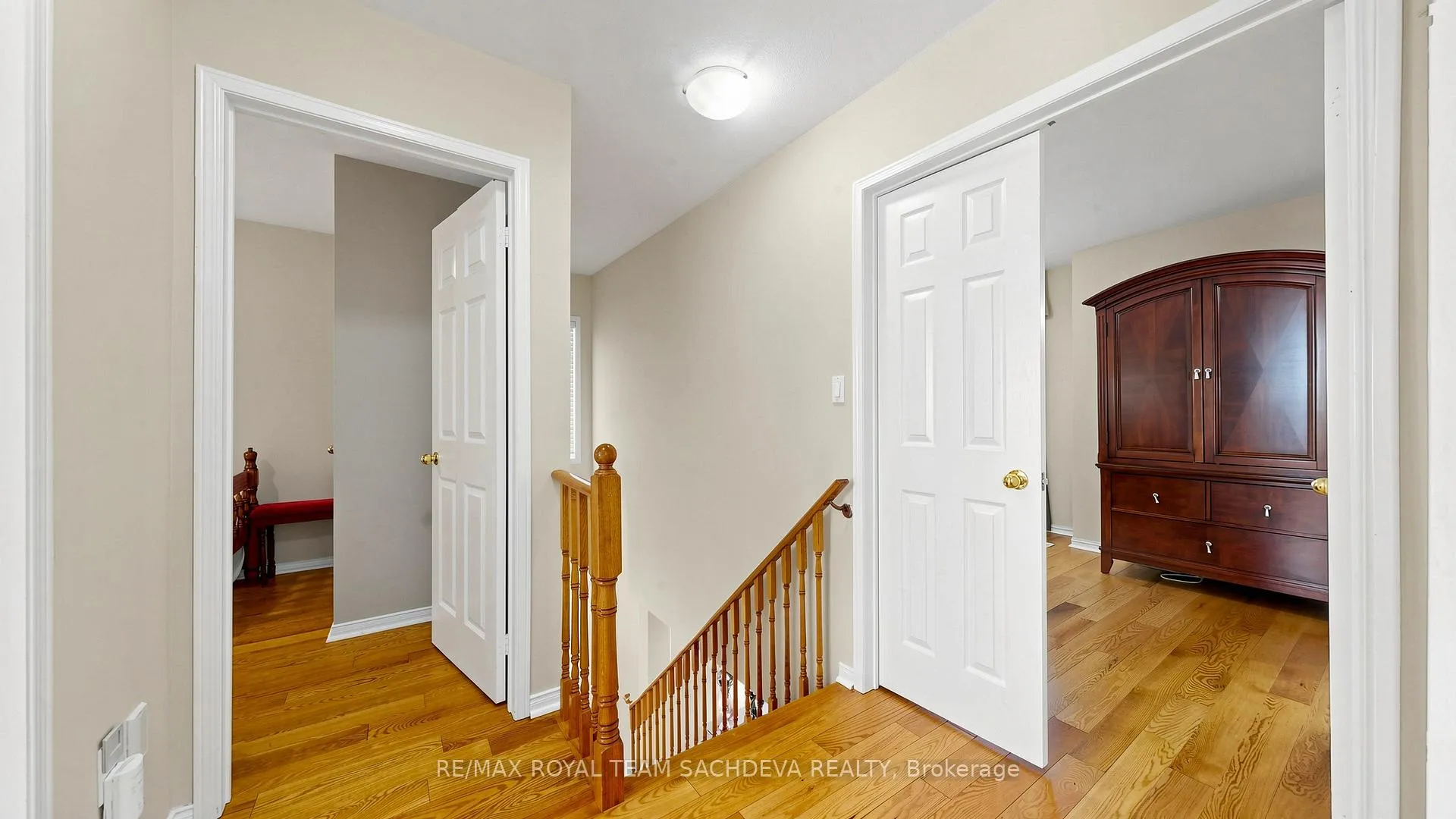 Photo 20 of 86 Stagecoach Circle, Scarborough, Centennial Scarborough — HOMEH