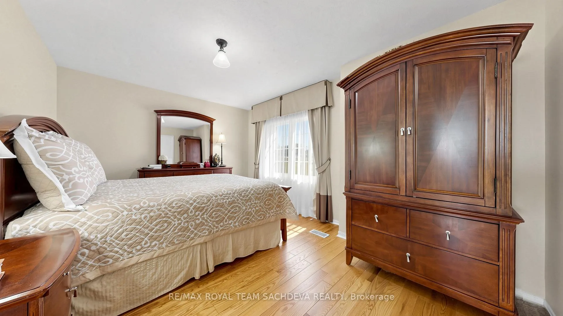 Photo 21 of 86 Stagecoach Circle, Scarborough, Centennial Scarborough — HOMEH