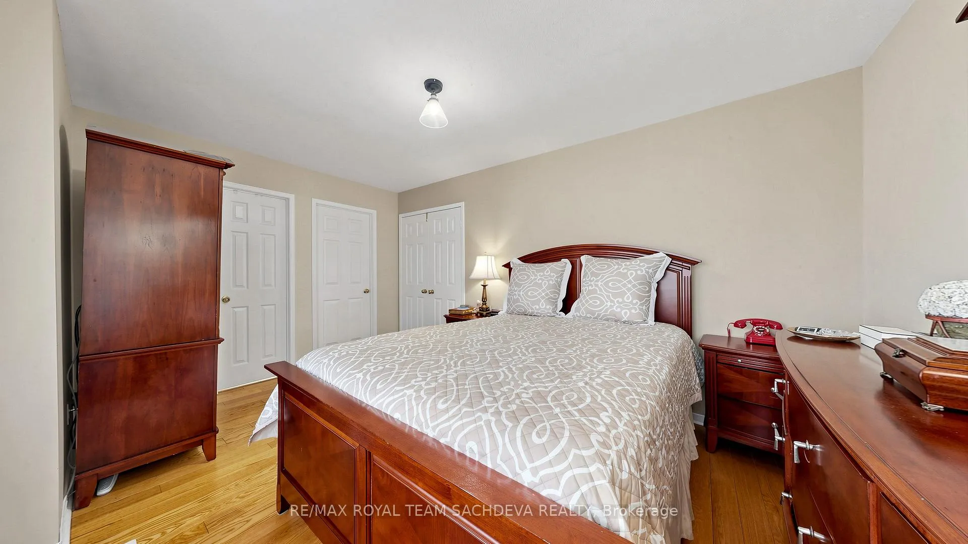 Photo 24 of 86 Stagecoach Circle, Scarborough, Centennial Scarborough — HOMEH