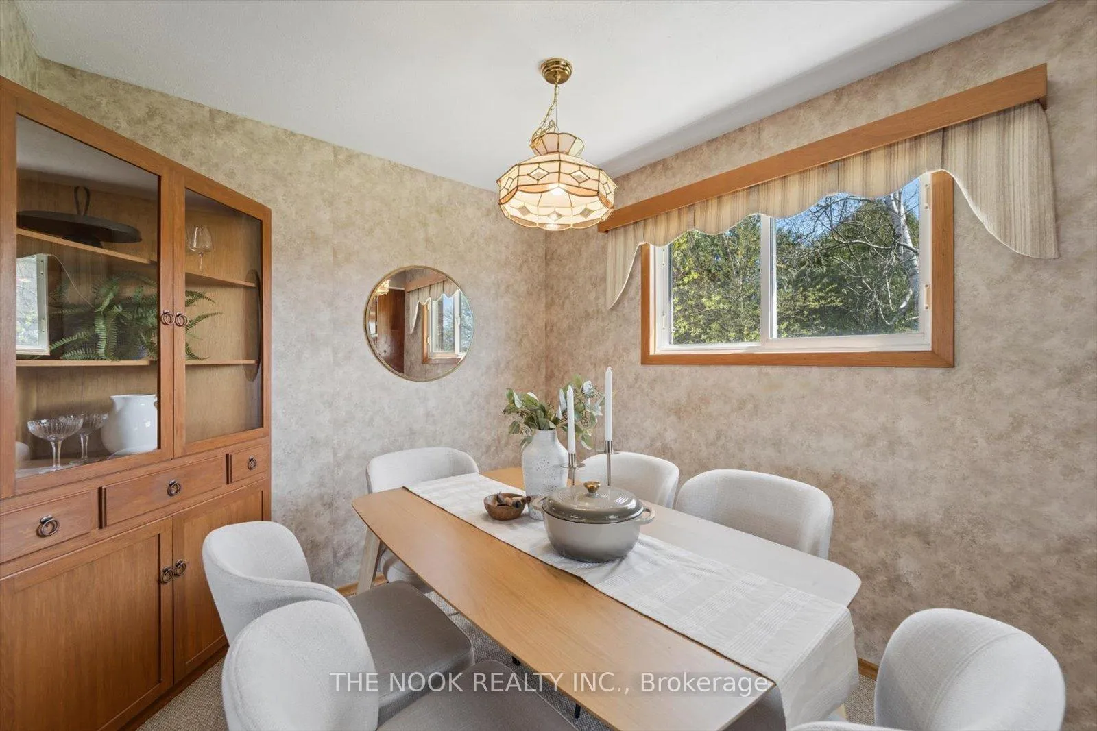 Photo 6 of 645 Annapolis Avenue, Oshawa, McLaughlin — HOMEH