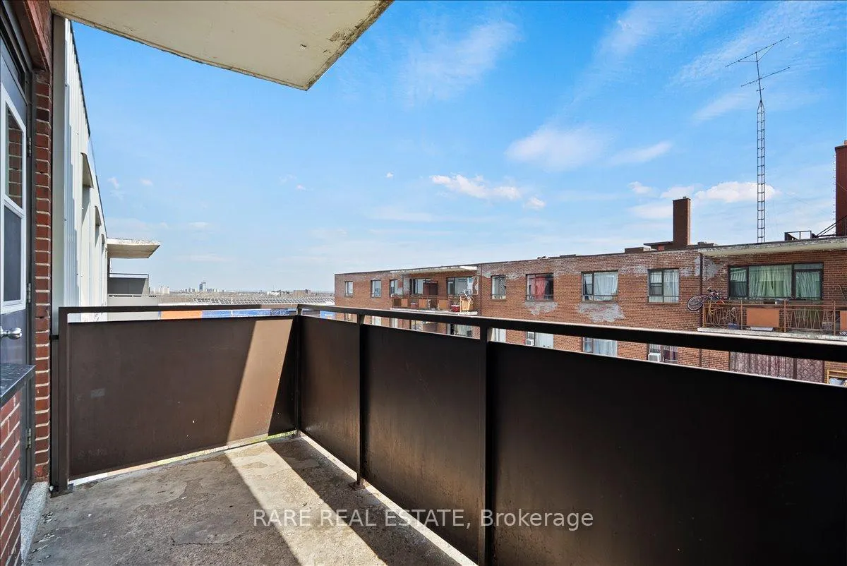 Photo 15 of Unit 603, 3111 Eglinton Avenue E, Scarborough, Scarborough Village — HOMEH