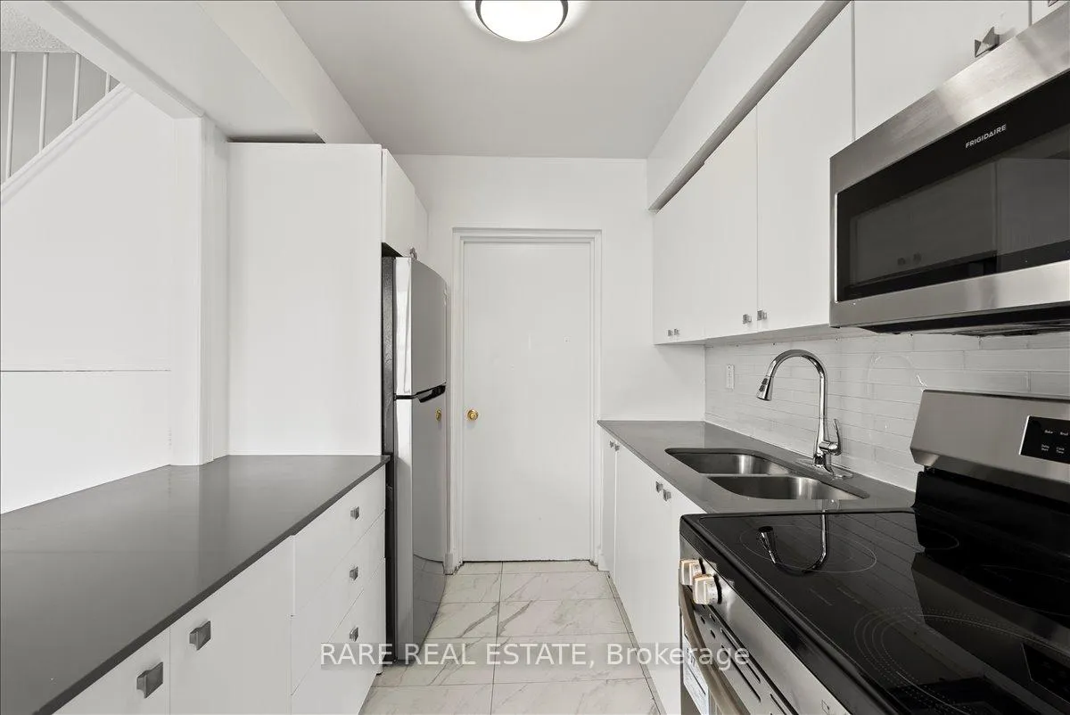Photo 4 of Unit 157, 7555 Goreway Drive, Mississauga, Malton — HOMEH