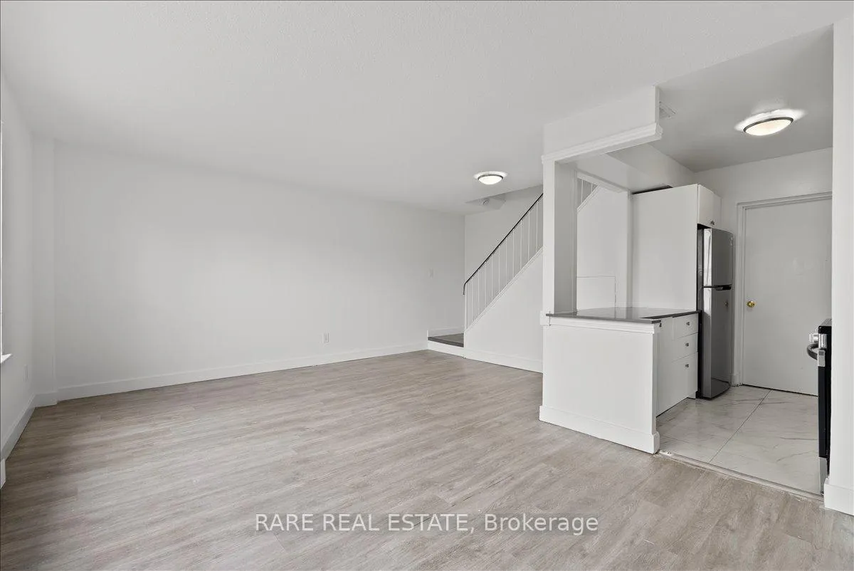 Photo 8 of Unit 157, 7555 Goreway Drive, Mississauga, Malton — HOMEH