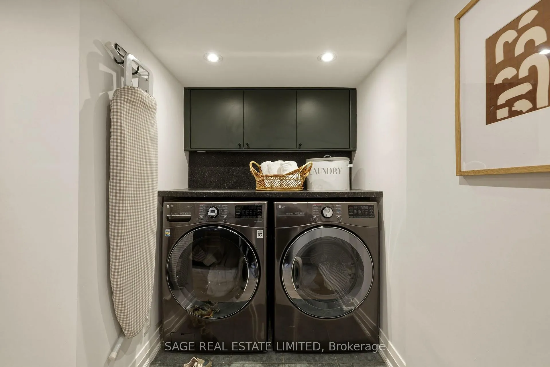 Photo 35 of 31 Glenmore Road, Toronto, Woodbine Corridor — HOMEH