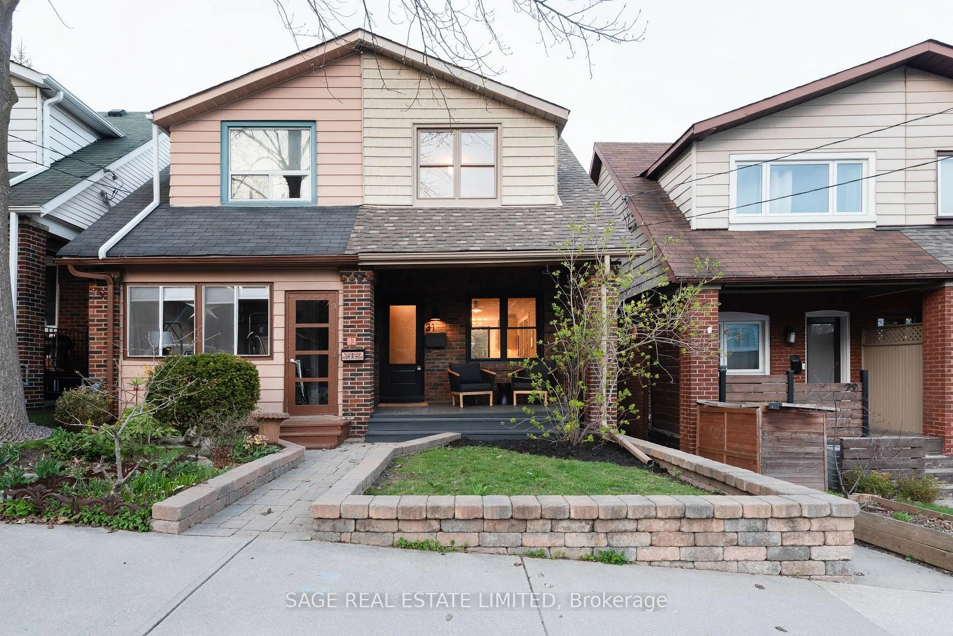 Photo 37 of 31 Glenmore Road, Toronto, Woodbine Corridor — HOMEH