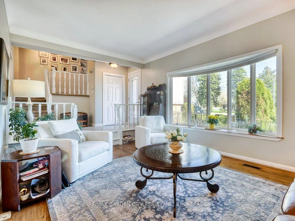 Photo 9 of 171 Lakeshore Road, St. Catharines, Lakeshore — HOMEH