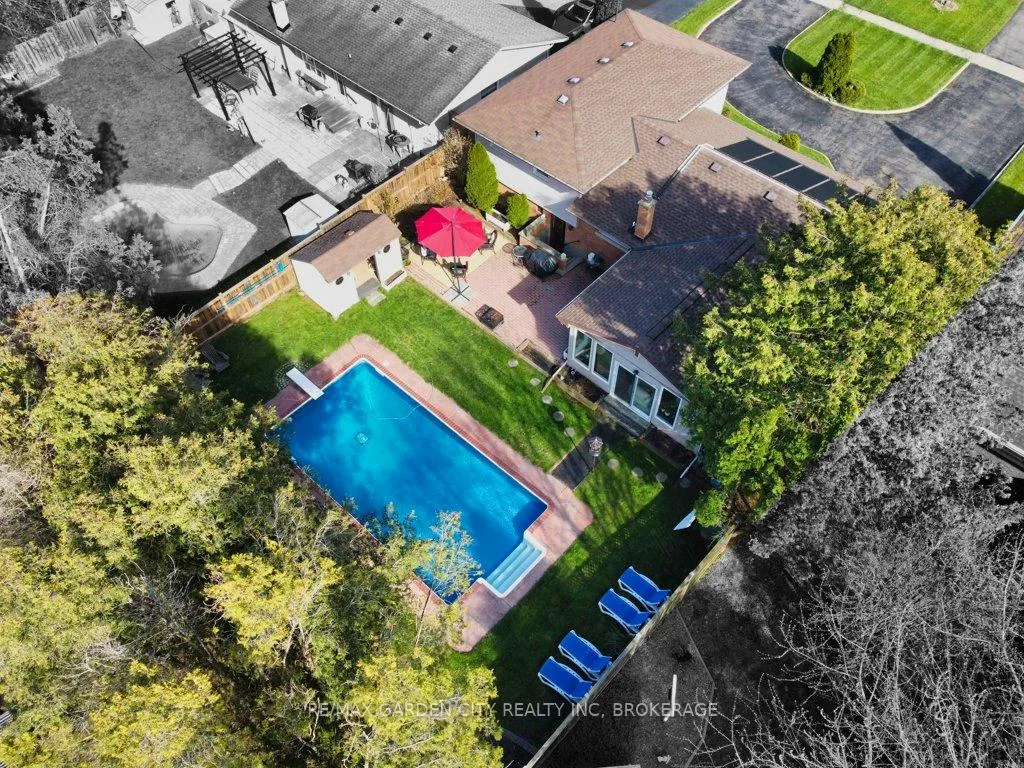 Photo 35 of 171 Lakeshore Road, St. Catharines, Lakeshore — HOMEH