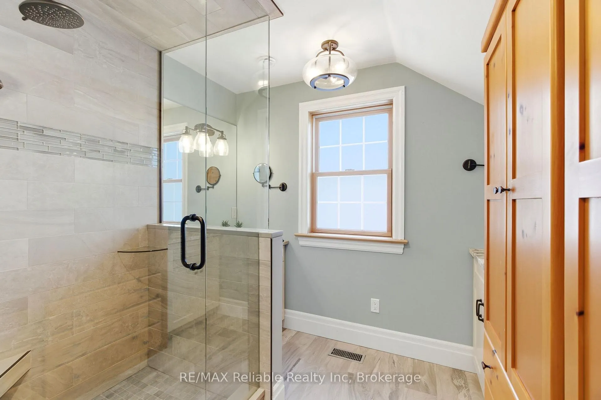 Photo 25 of 10 Hidden Valley Lane, Bluewater, Bayfield — HOMEH