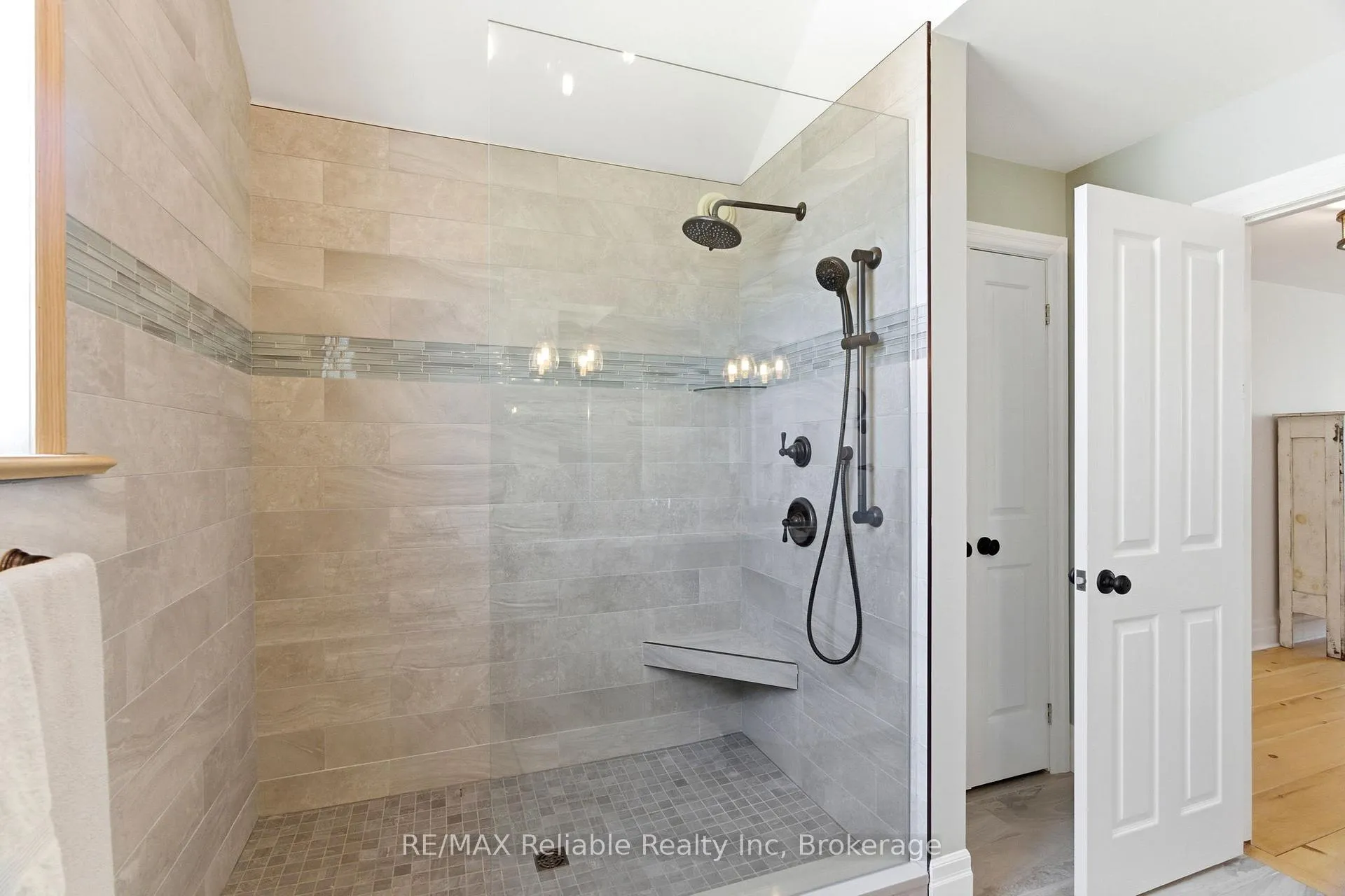 Photo 32 of 10 Hidden Valley Lane, Bluewater, Bayfield — HOMEH
