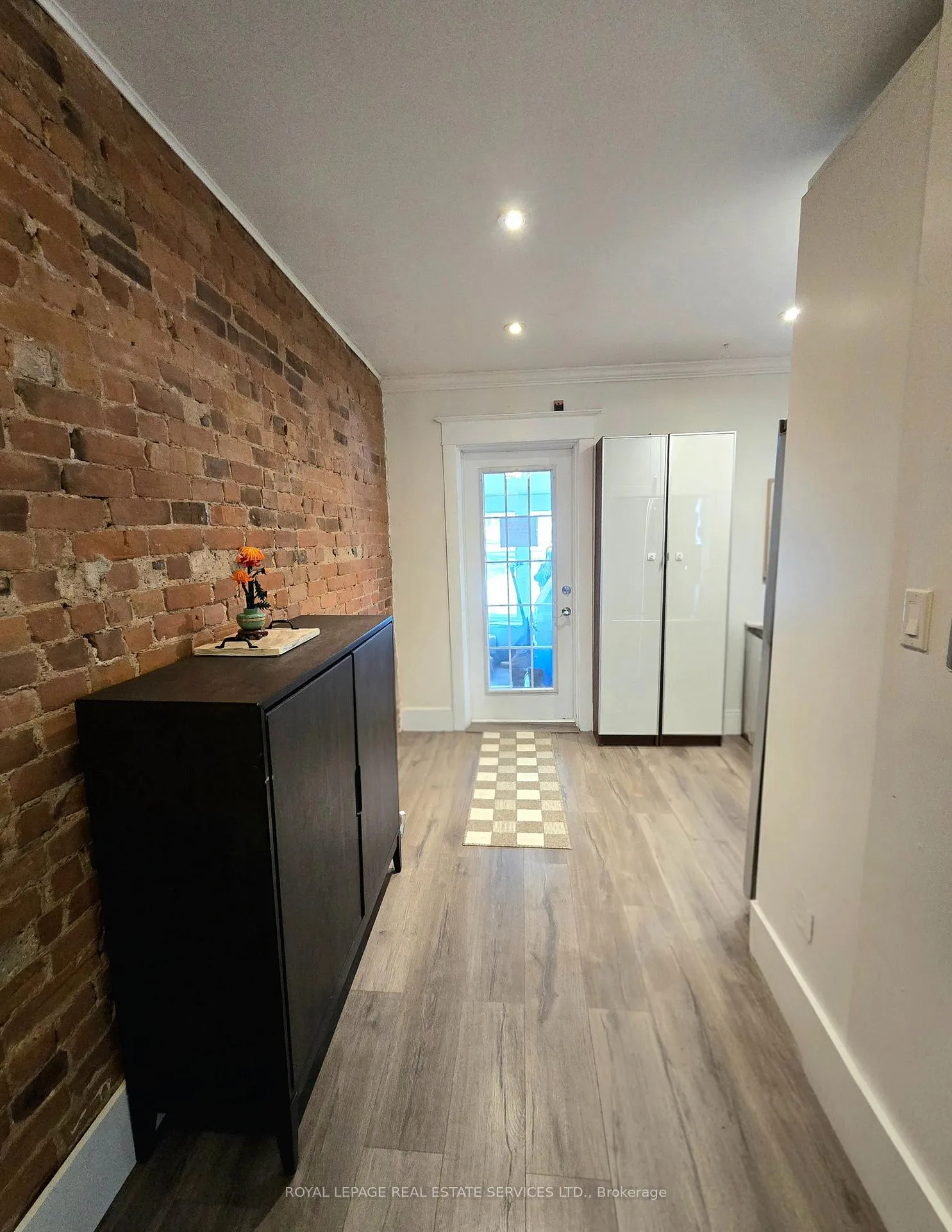 Photo 9 of Unit Upper, 1399 Lansdowne Avenue, Toronto, Corso Italia-Davenport — HOMEH