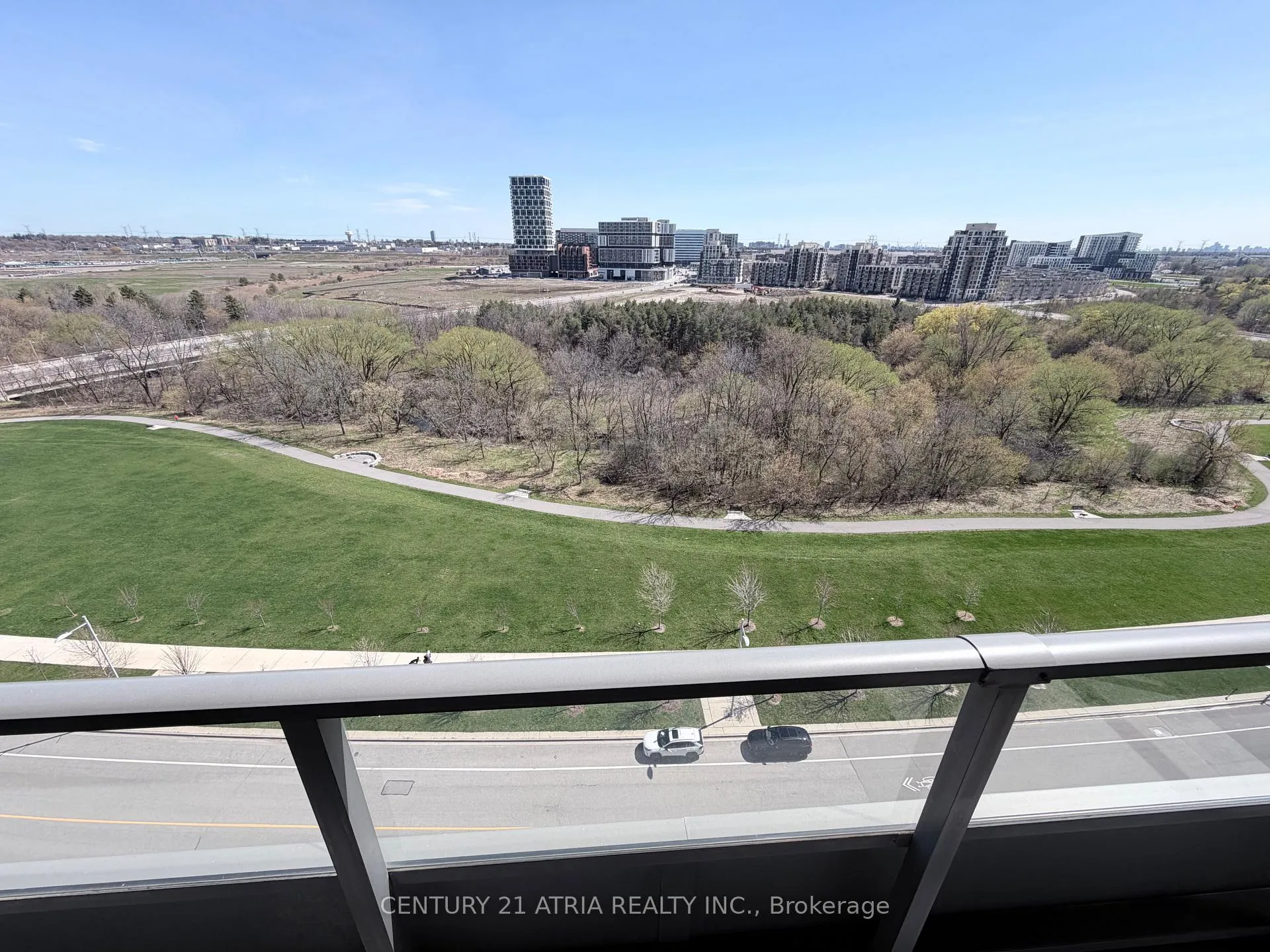 Photo 3 of Unit 1607, 18 Uptown Drive, Markham, Unionville — HOMEH