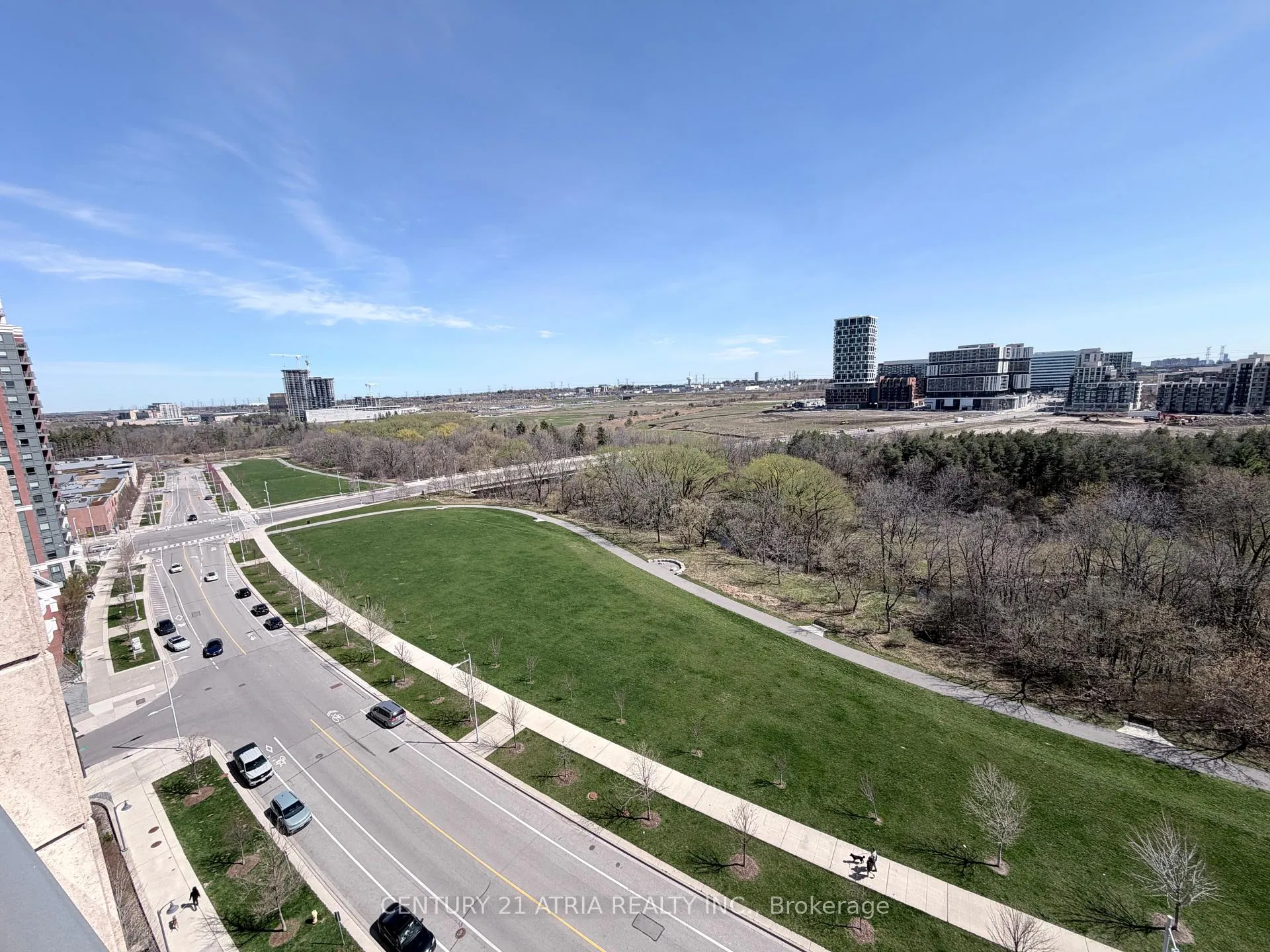 Photo 4 of Unit 1607, 18 Uptown Drive, Markham, Unionville — HOMEH
