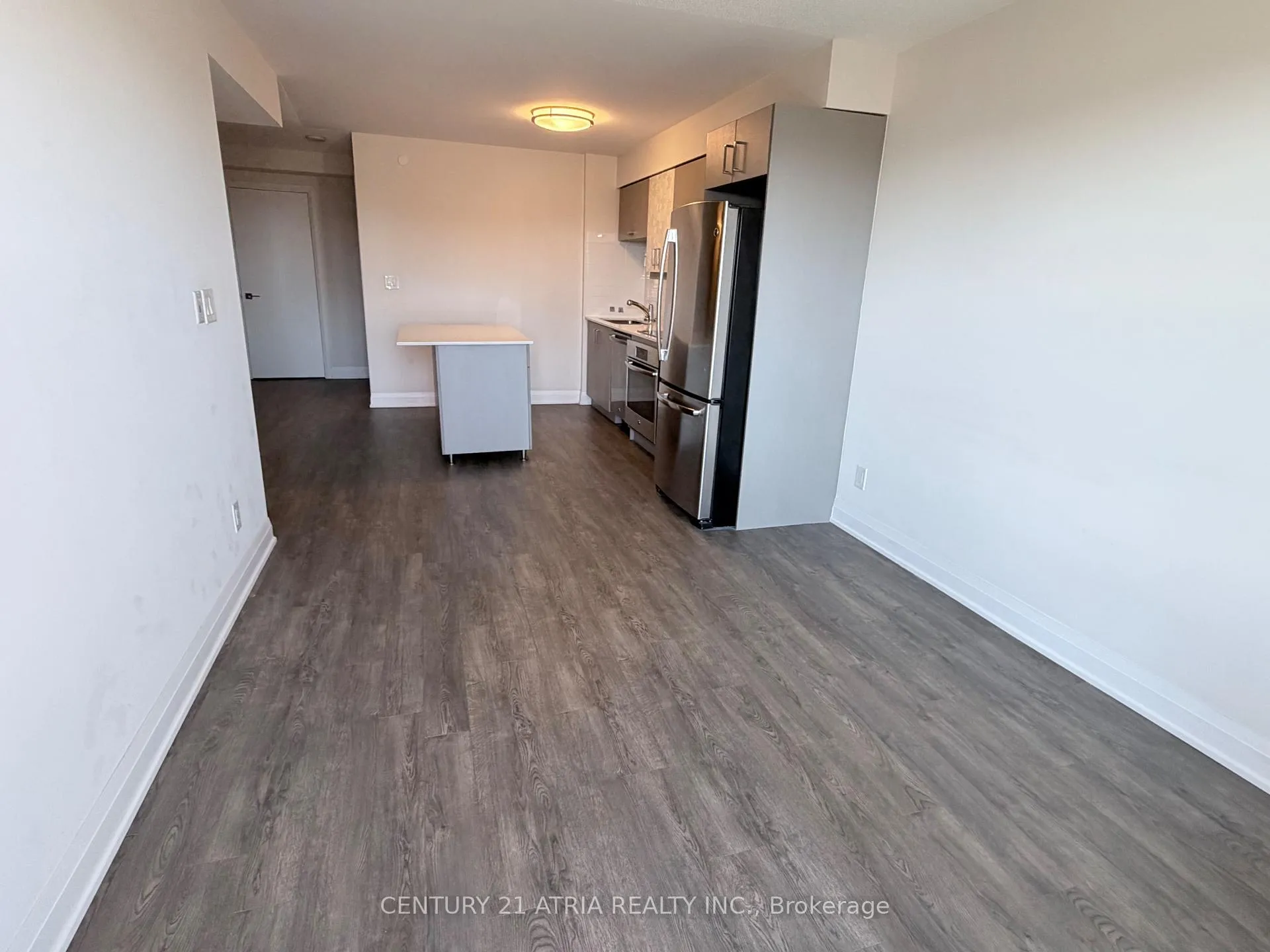 Photo 6 of Unit 1607, 18 Uptown Drive, Markham, Unionville — HOMEH