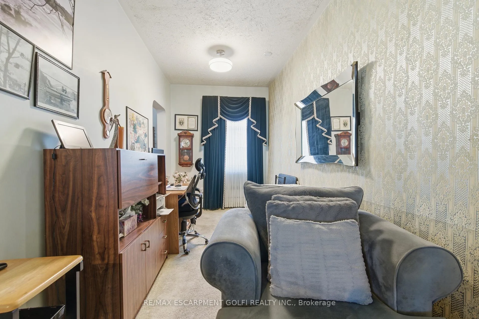 Photo 6 of 4634 Morrison Street, Niagara Falls, Downtown — HOMEH