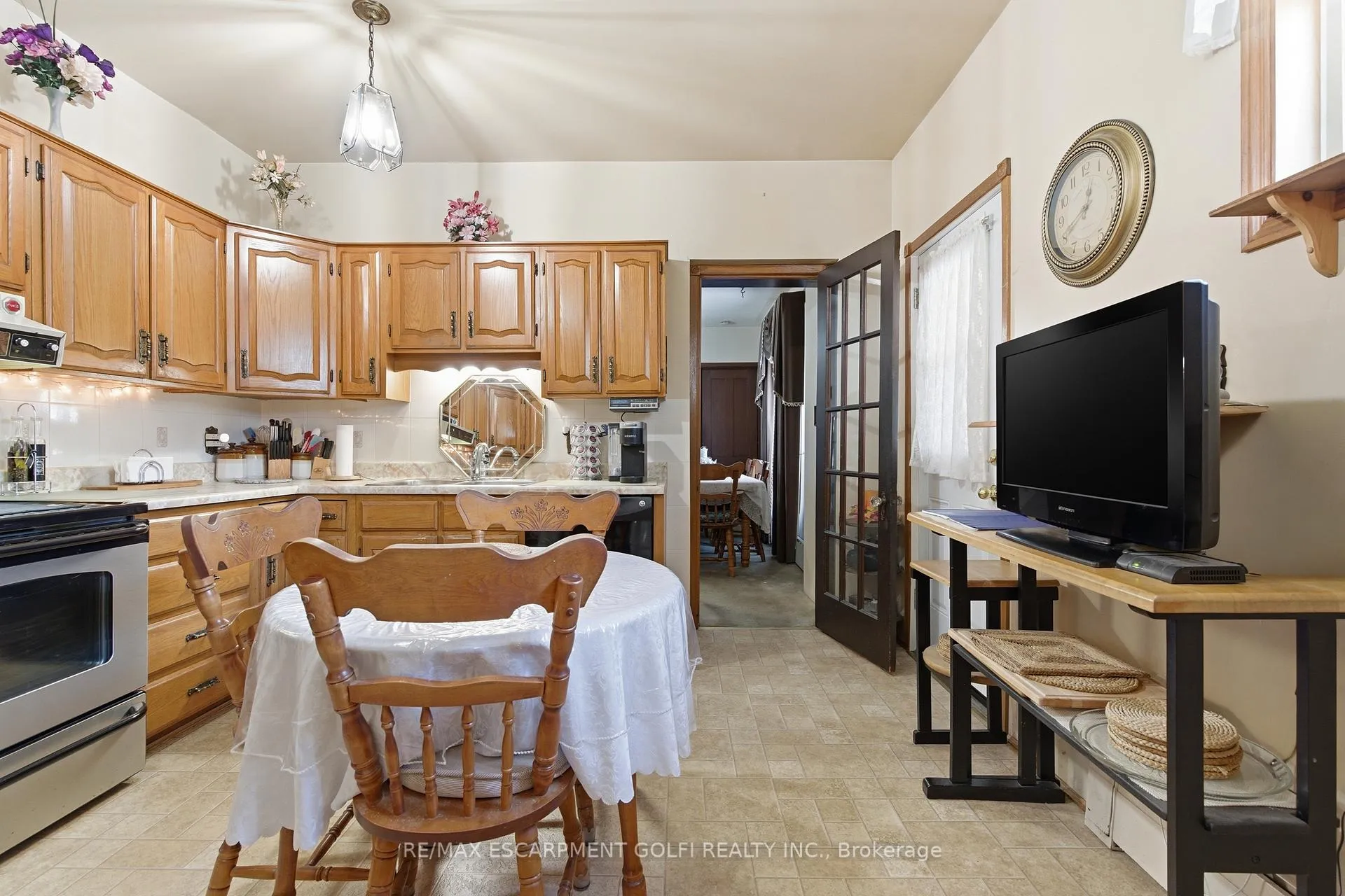 Photo 12 of 4634 Morrison Street, Niagara Falls, Downtown — HOMEH