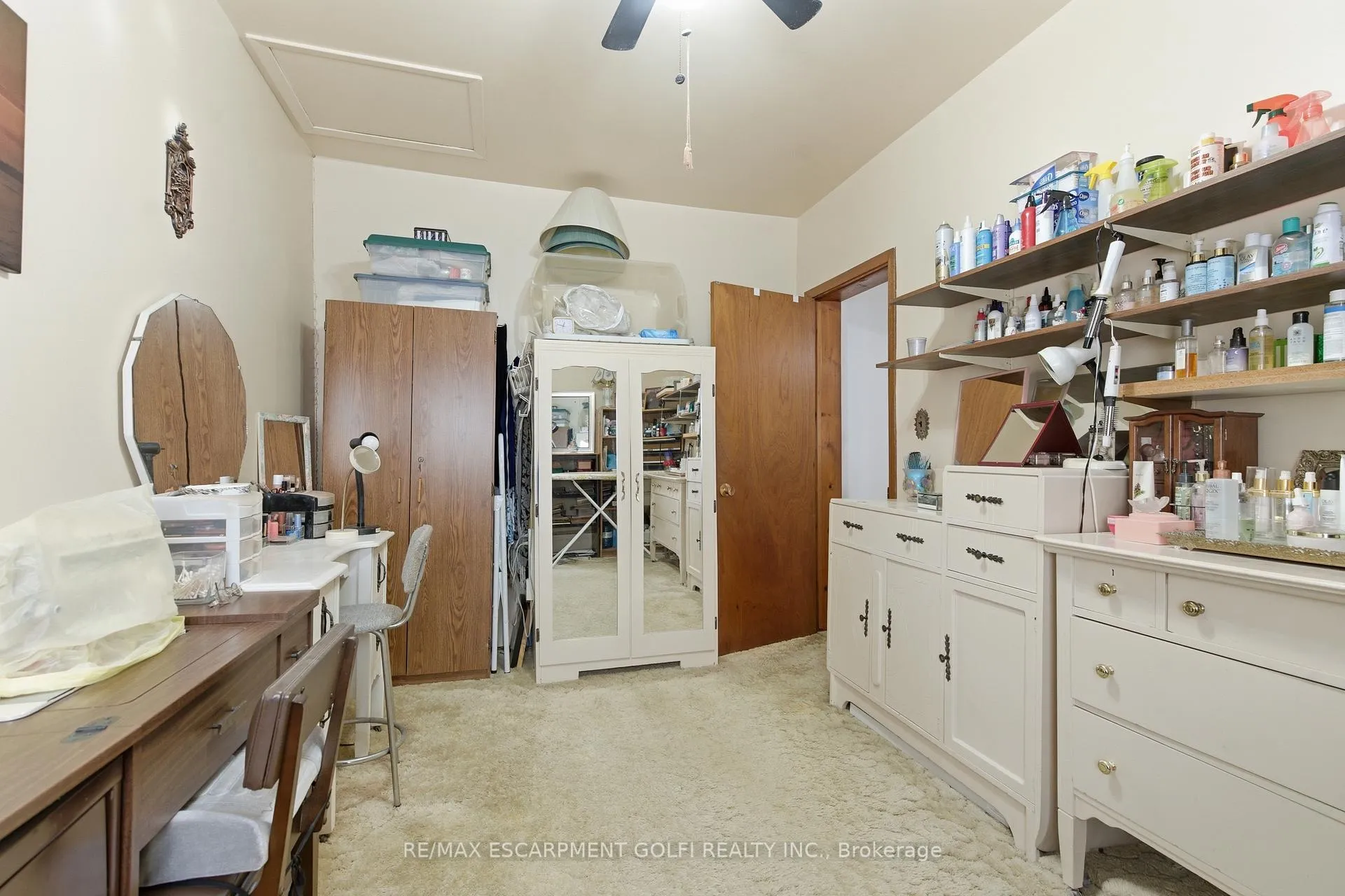 Photo 15 of 4634 Morrison Street, Niagara Falls, Downtown — HOMEH