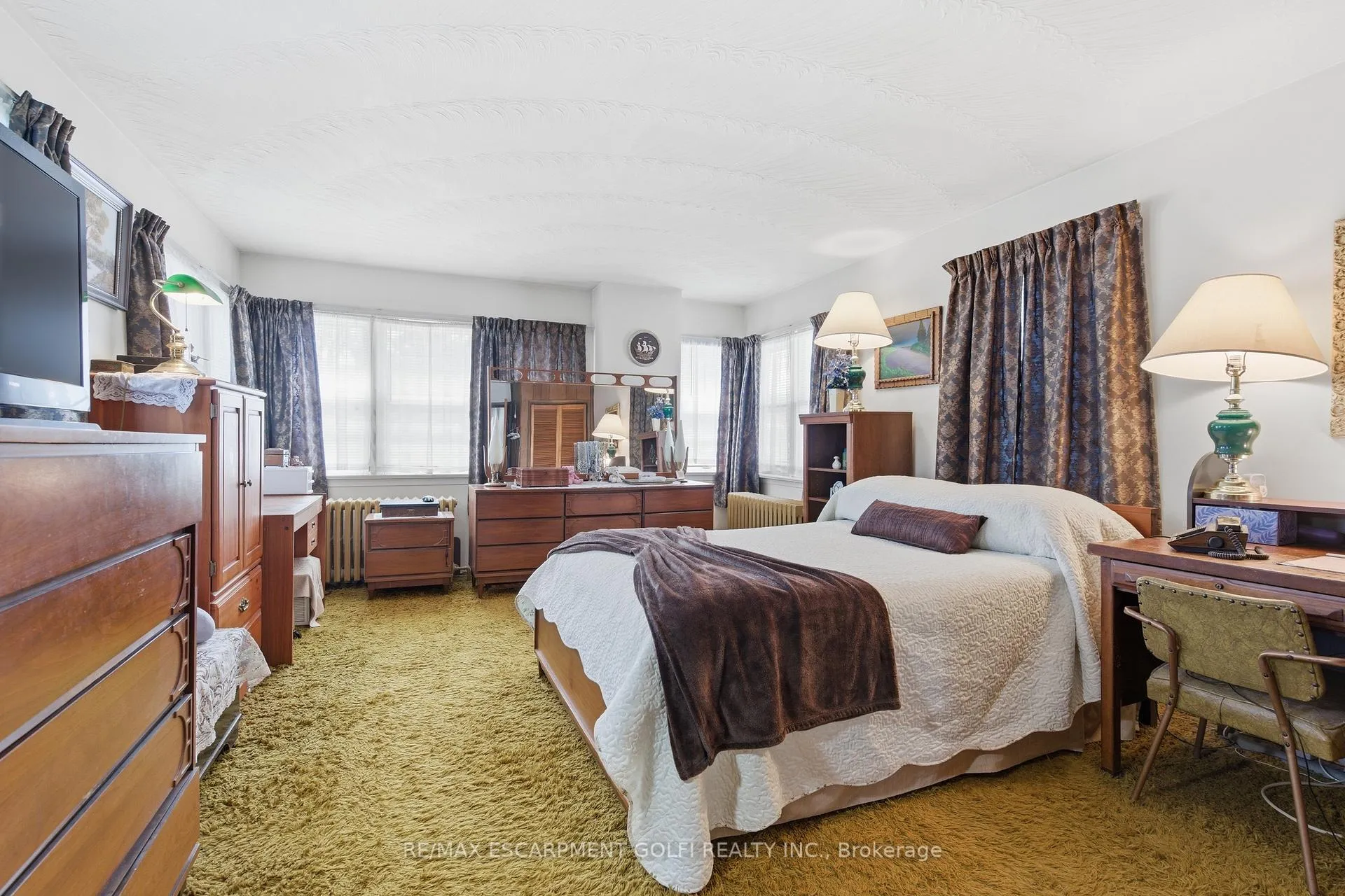 Photo 17 of 4634 Morrison Street, Niagara Falls, Downtown — HOMEH