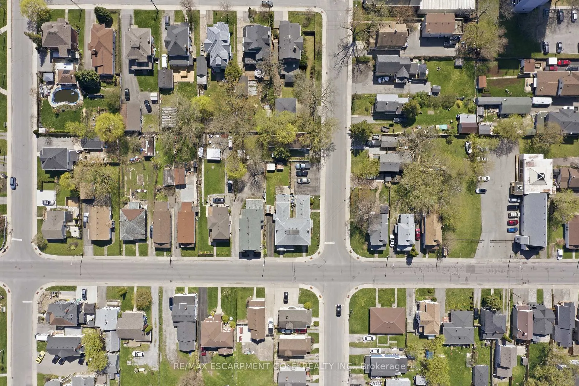 Photo 24 of 4634 Morrison Street, Niagara Falls, Downtown — HOMEH