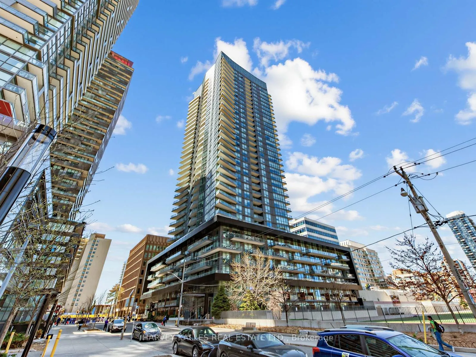 Photo 1 of Unit TH 13, 30 Roehampton Avenue, Toronto, Mount Pleasant West — HOMEH