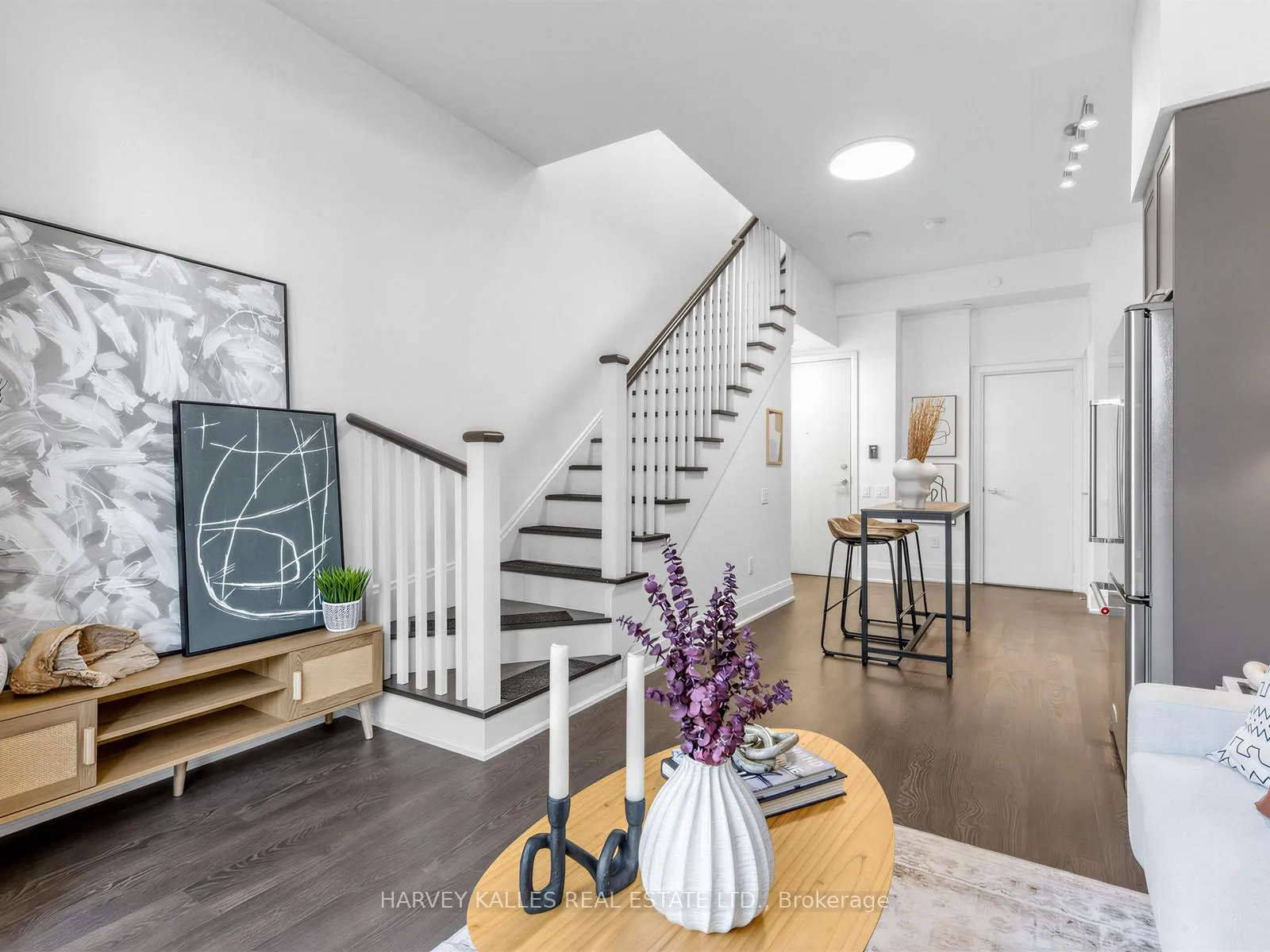 Photo 11 of Unit TH 13, 30 Roehampton Avenue, Toronto, Mount Pleasant West — HOMEH