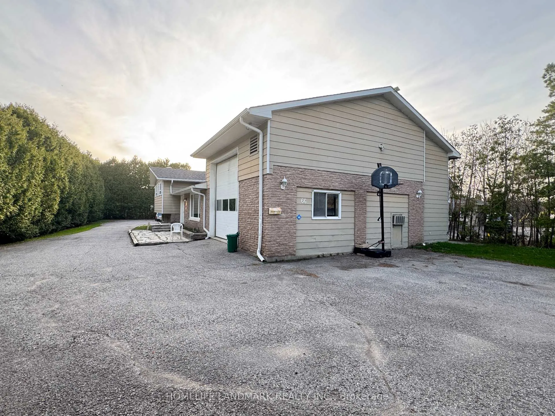 Photo 1 of Unit Main, 66 Metro Road N, Georgina, Keswick North — HOMEH