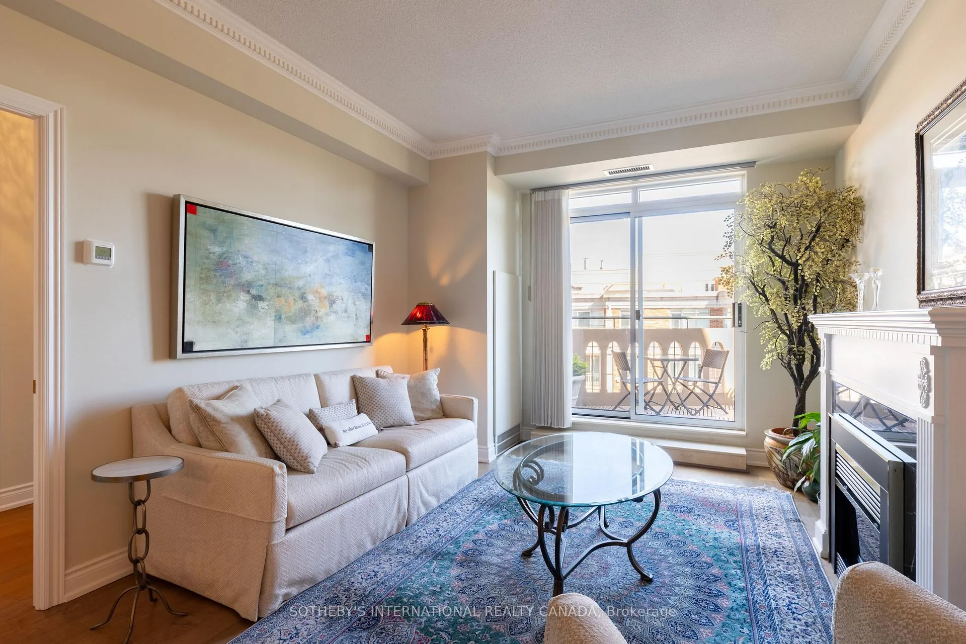 Photo 13 of Unit PH08, 10 Old Mill Trail, Etobicoke, Kingsway South — HOMEH