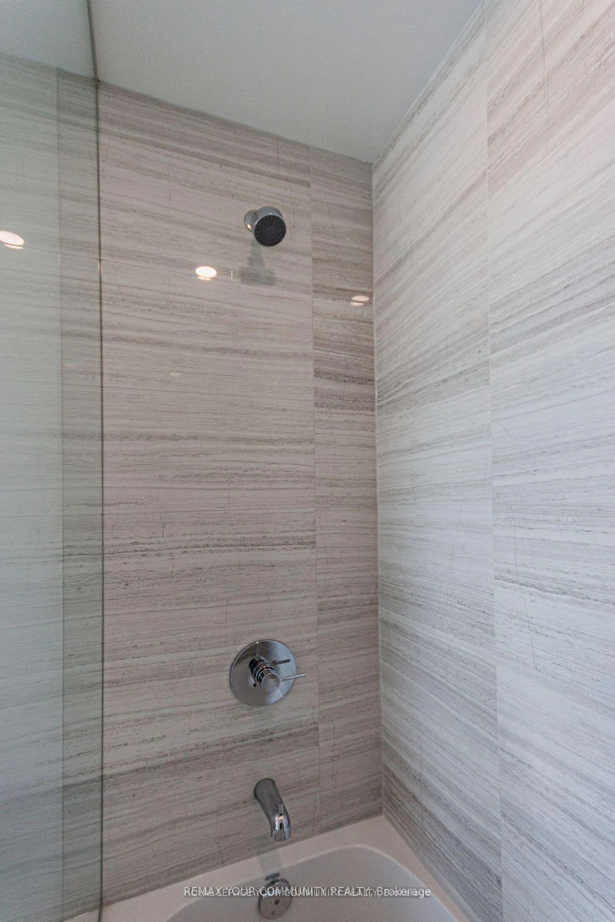Photo 6 of Unit 706, 225 Commerce Street, Vaughan, Vaughan Corporate Centre — HOMEH