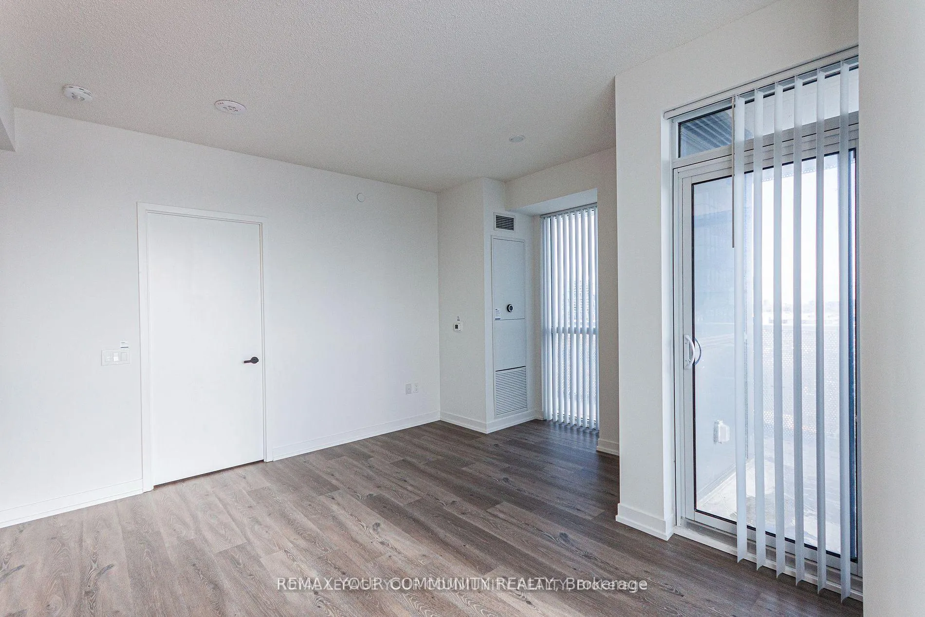 Photo 15 of Unit 706, 225 Commerce Street, Vaughan, Vaughan Corporate Centre — HOMEH