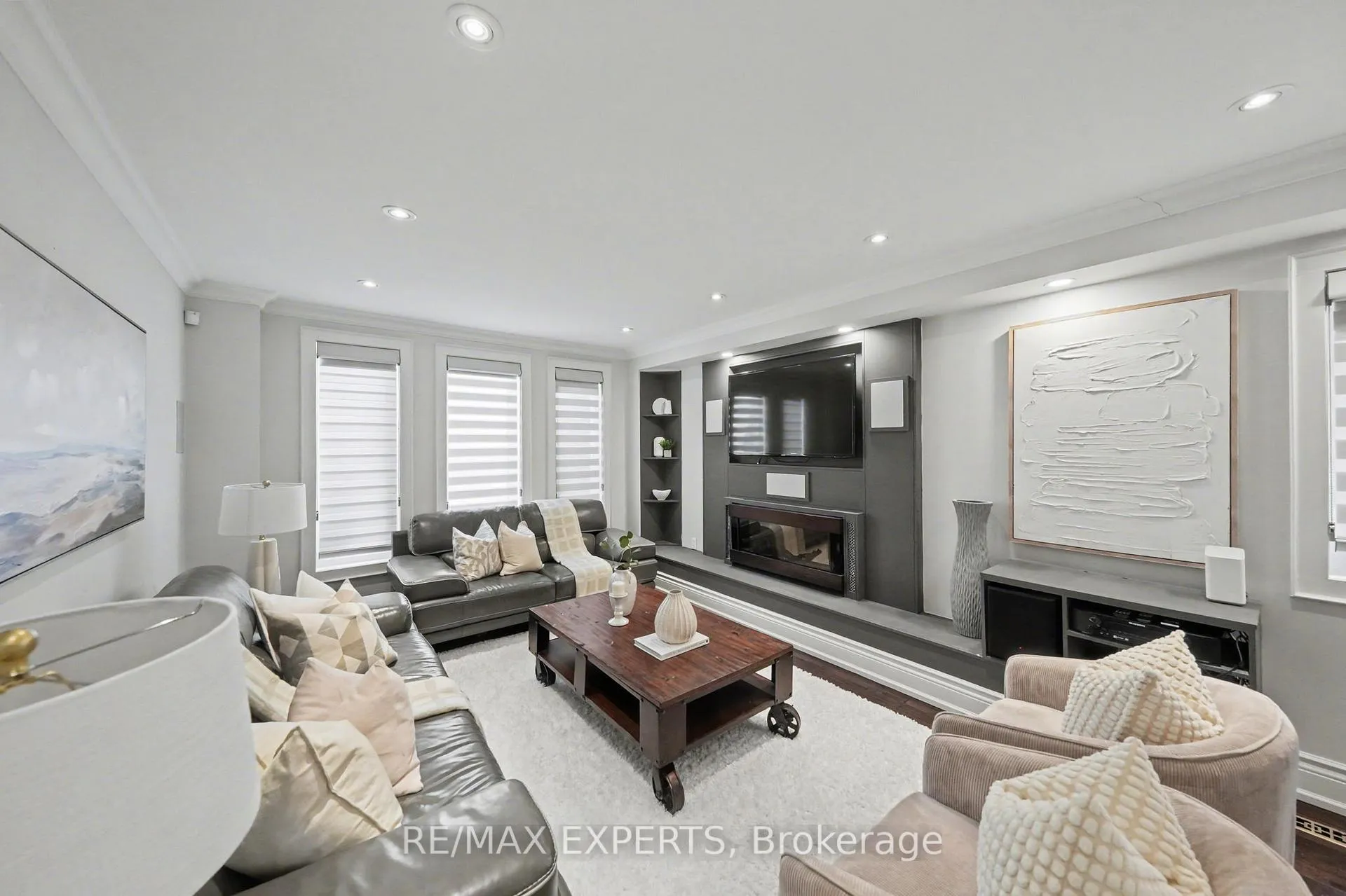 Photo 8 of 8 Ferdinand Avenue, Vaughan, Vellore Village — HOMEH