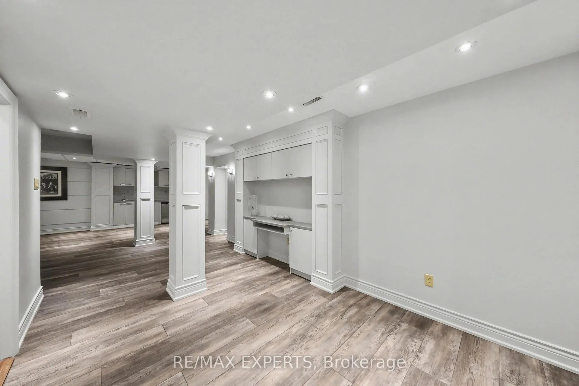 Photo 33 of 8 Ferdinand Avenue, Vaughan, Vellore Village — HOMEH