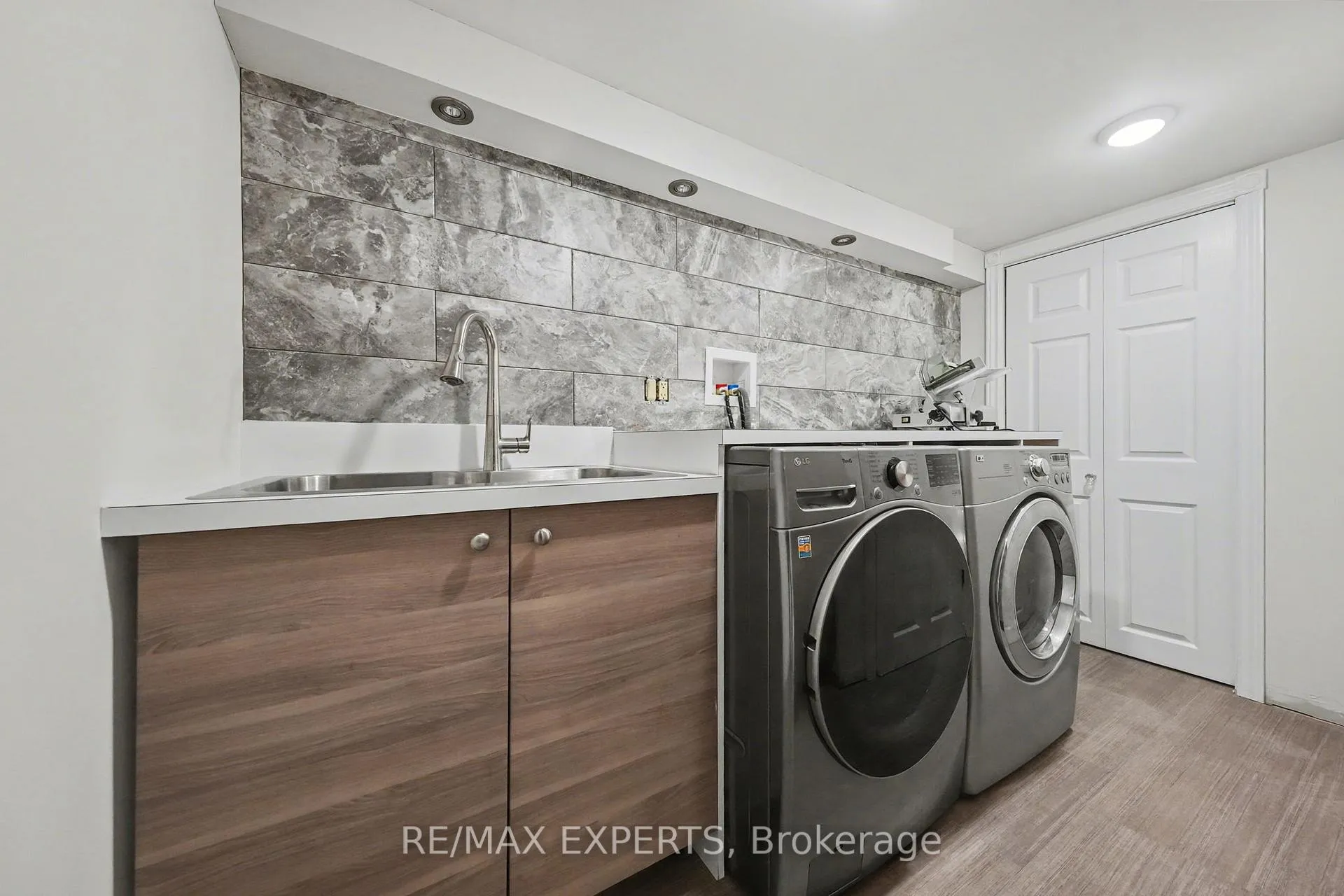 Photo 34 of 8 Ferdinand Avenue, Vaughan, Vellore Village — HOMEH