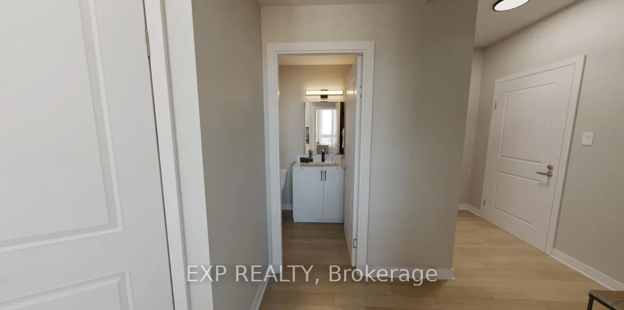 Photo 10 of 500 Silhouette Private, Ottawa, Barrhaven - Cedargrove/Fraserdale — HOMEH