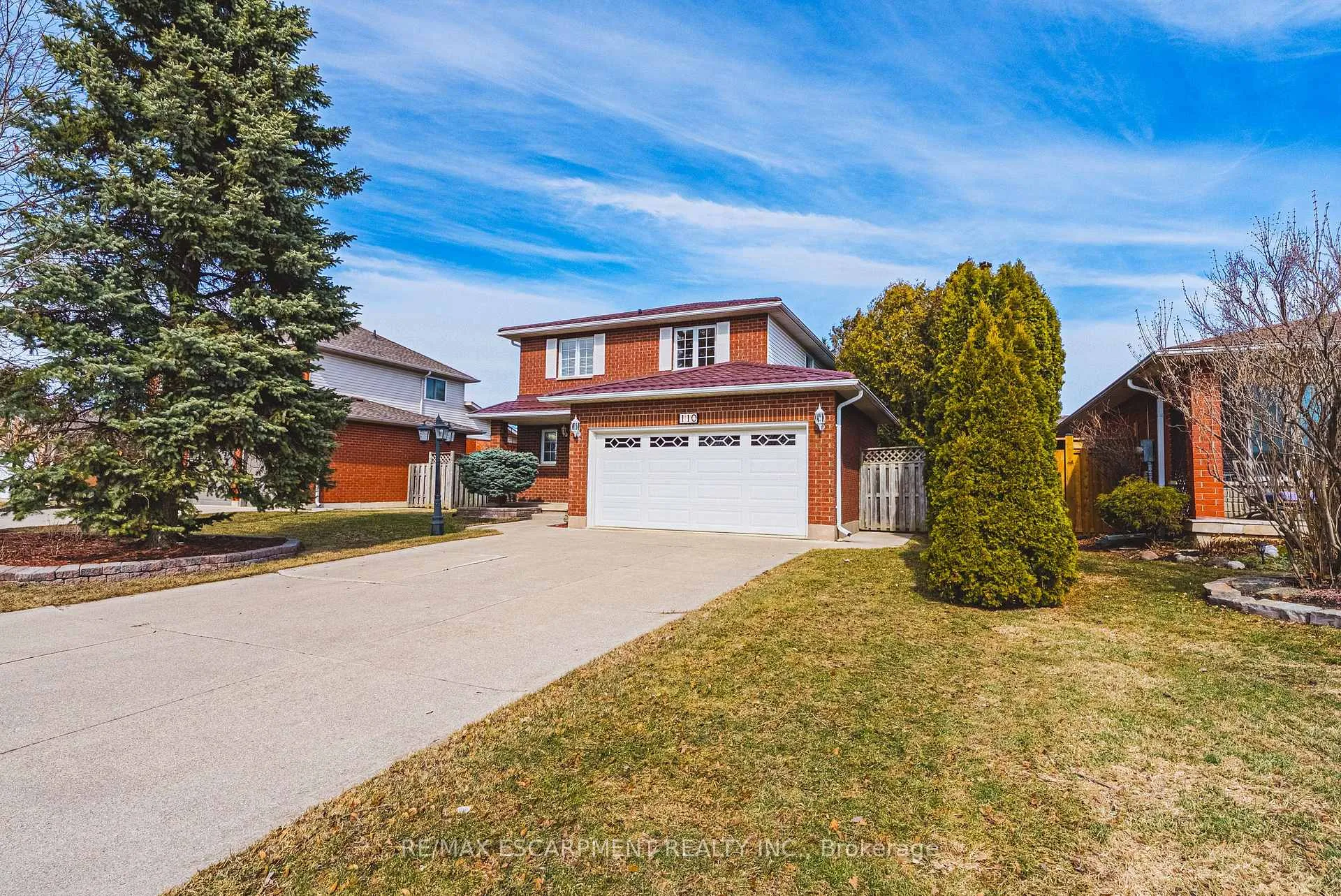 Photo 1 of 110 Highbury Drive, Hamilton, Stoney Creek Mountain — HOMEH
