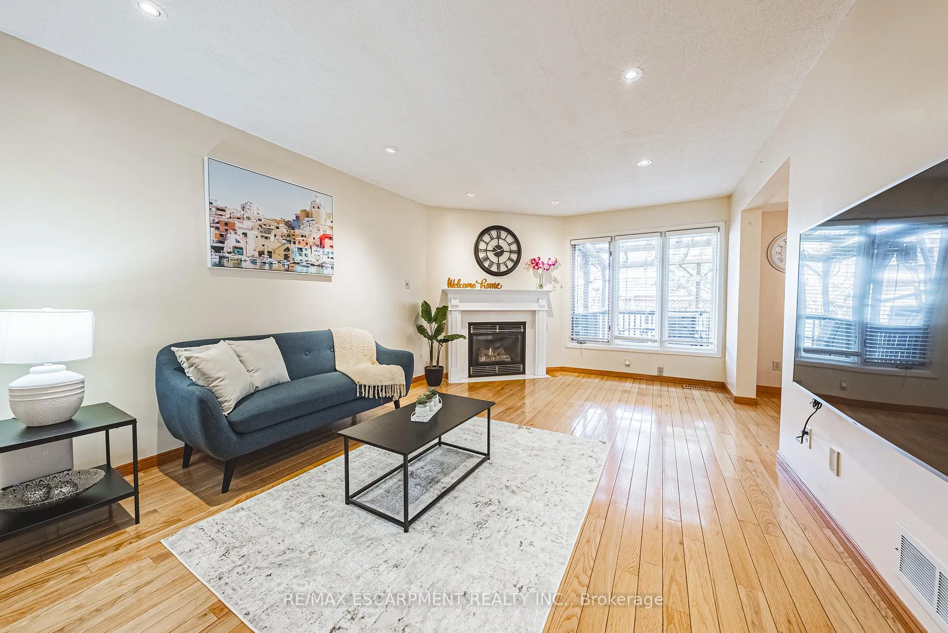 Photo 7 of 110 Highbury Drive, Hamilton, Stoney Creek Mountain — HOMEH