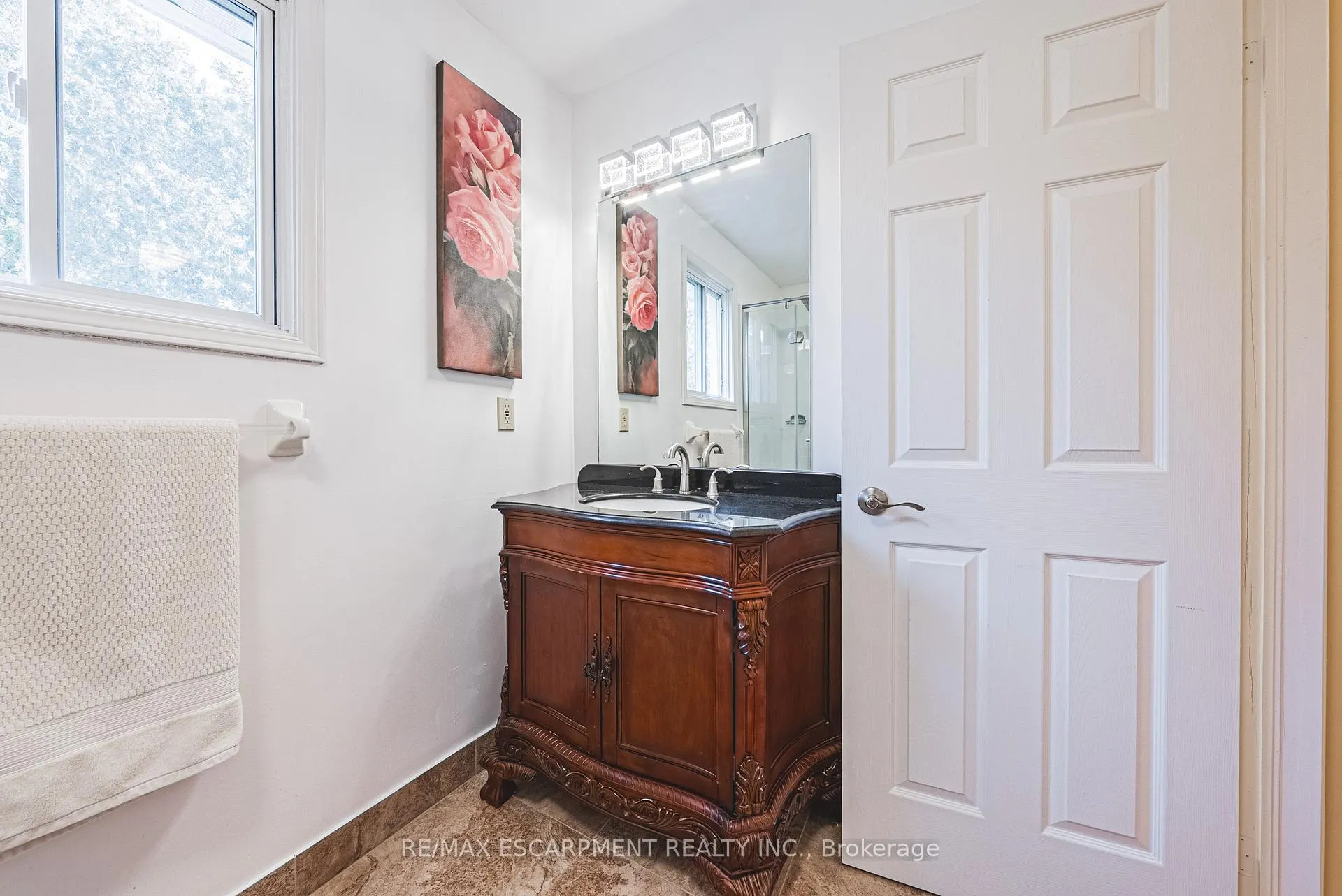 Photo 30 of 110 Highbury Drive, Hamilton, Stoney Creek Mountain — HOMEH