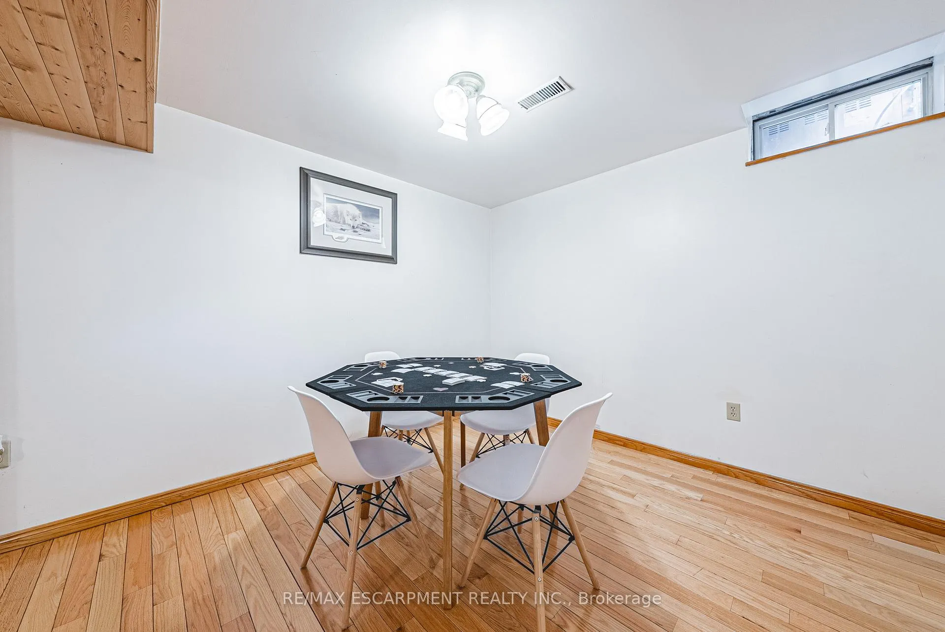 Photo 34 of 110 Highbury Drive, Hamilton, Stoney Creek Mountain — HOMEH