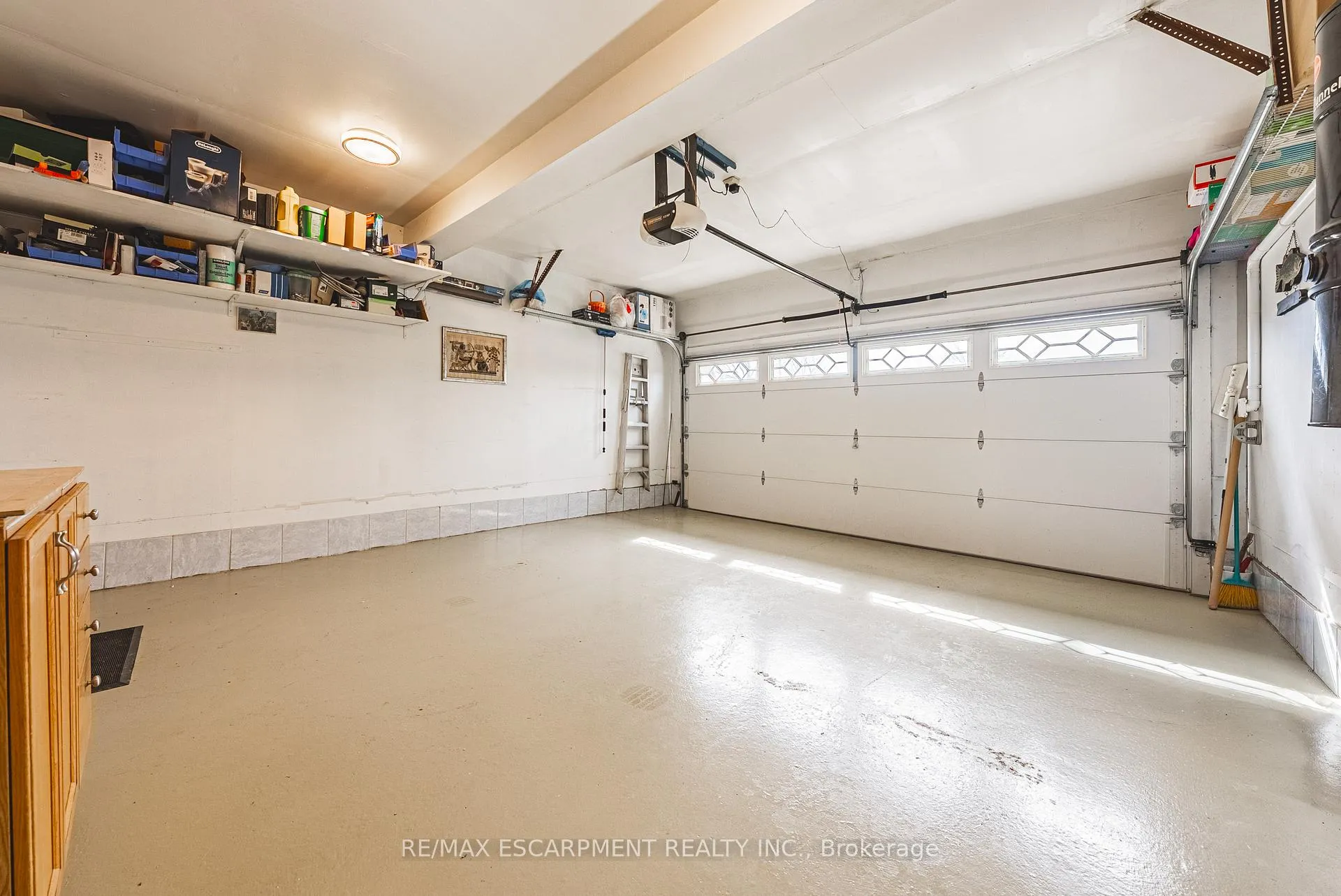 Photo 37 of 110 Highbury Drive, Hamilton, Stoney Creek Mountain — HOMEH