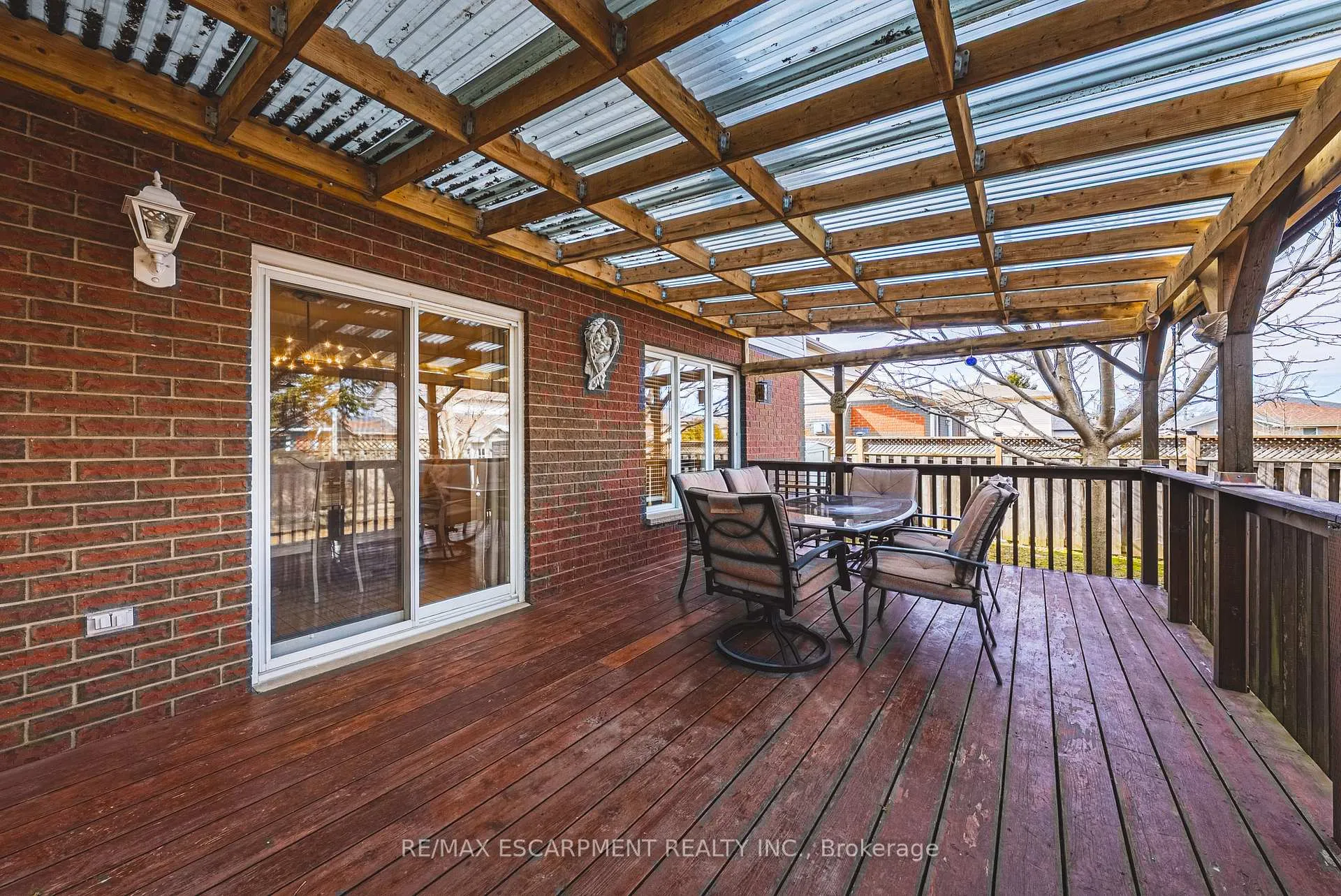 Photo 45 of 110 Highbury Drive, Hamilton, Stoney Creek Mountain — HOMEH