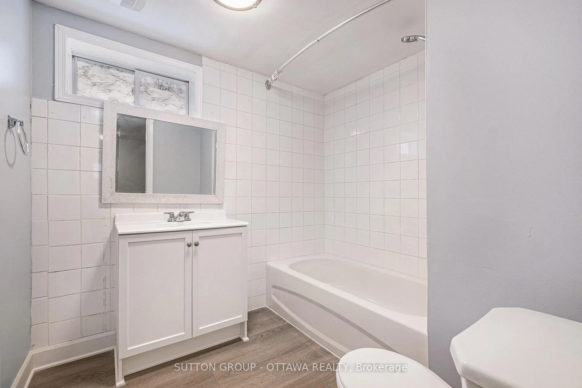 Photo 24 of 1368 Labrie Avenue, Ottawa, Cyrville Rd./Industrial Park — HOMEH