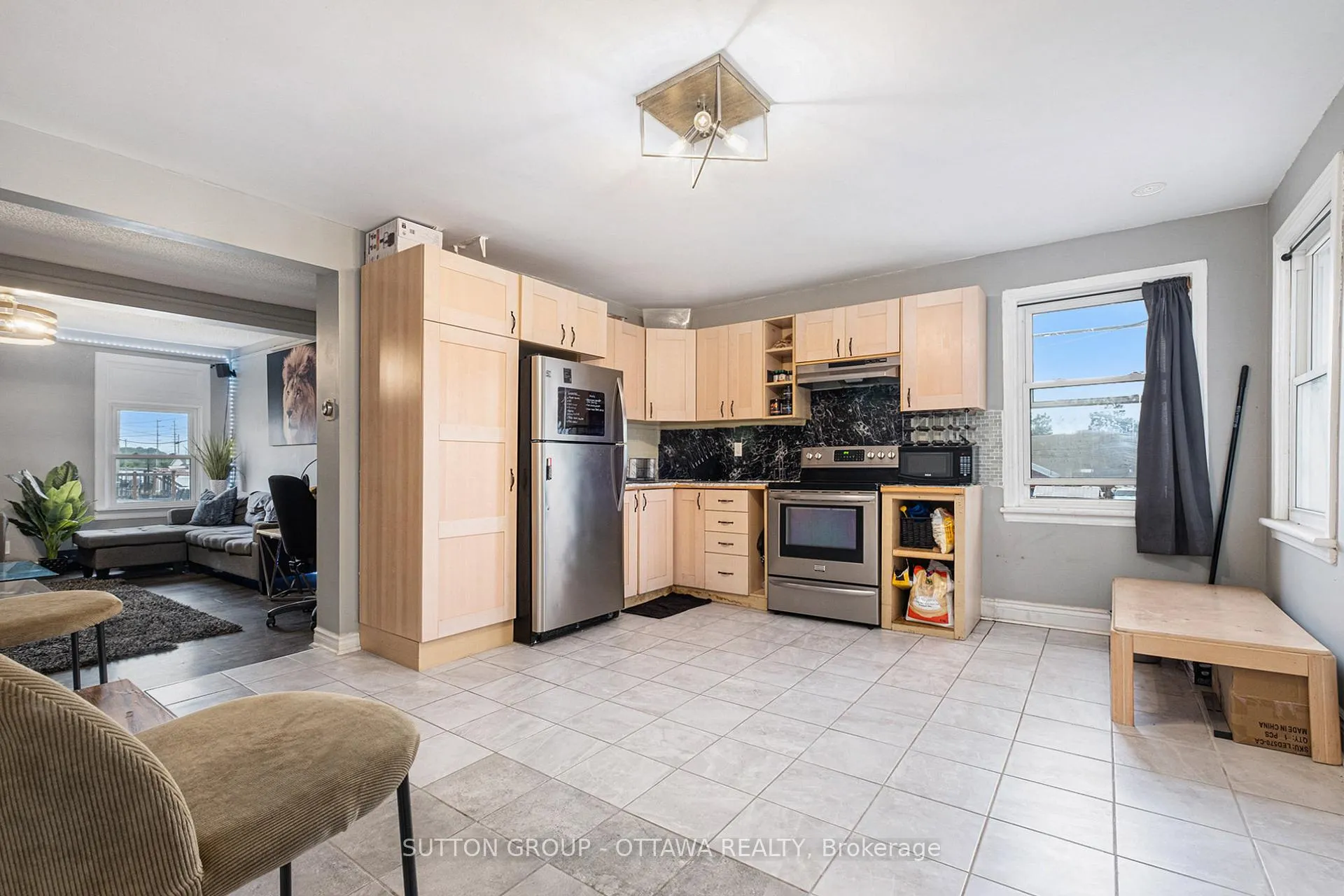 Photo 28 of 1368 Labrie Avenue, Ottawa, Cyrville Rd./Industrial Park — HOMEH