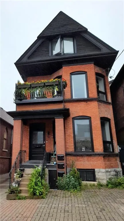 Photo 3 of Unit 2, 12 West Avenue N, Hamilton, Landsdale — HOMEH