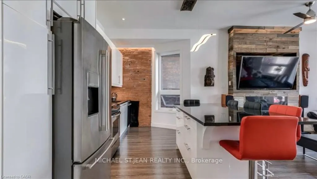 Photo 11 of Unit 2, 12 West Avenue N, Hamilton, Landsdale — HOMEH