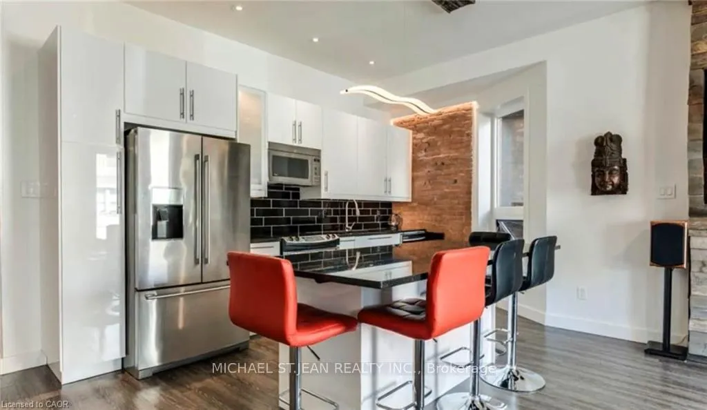 Photo 12 of Unit 2, 12 West Avenue N, Hamilton, Landsdale — HOMEH